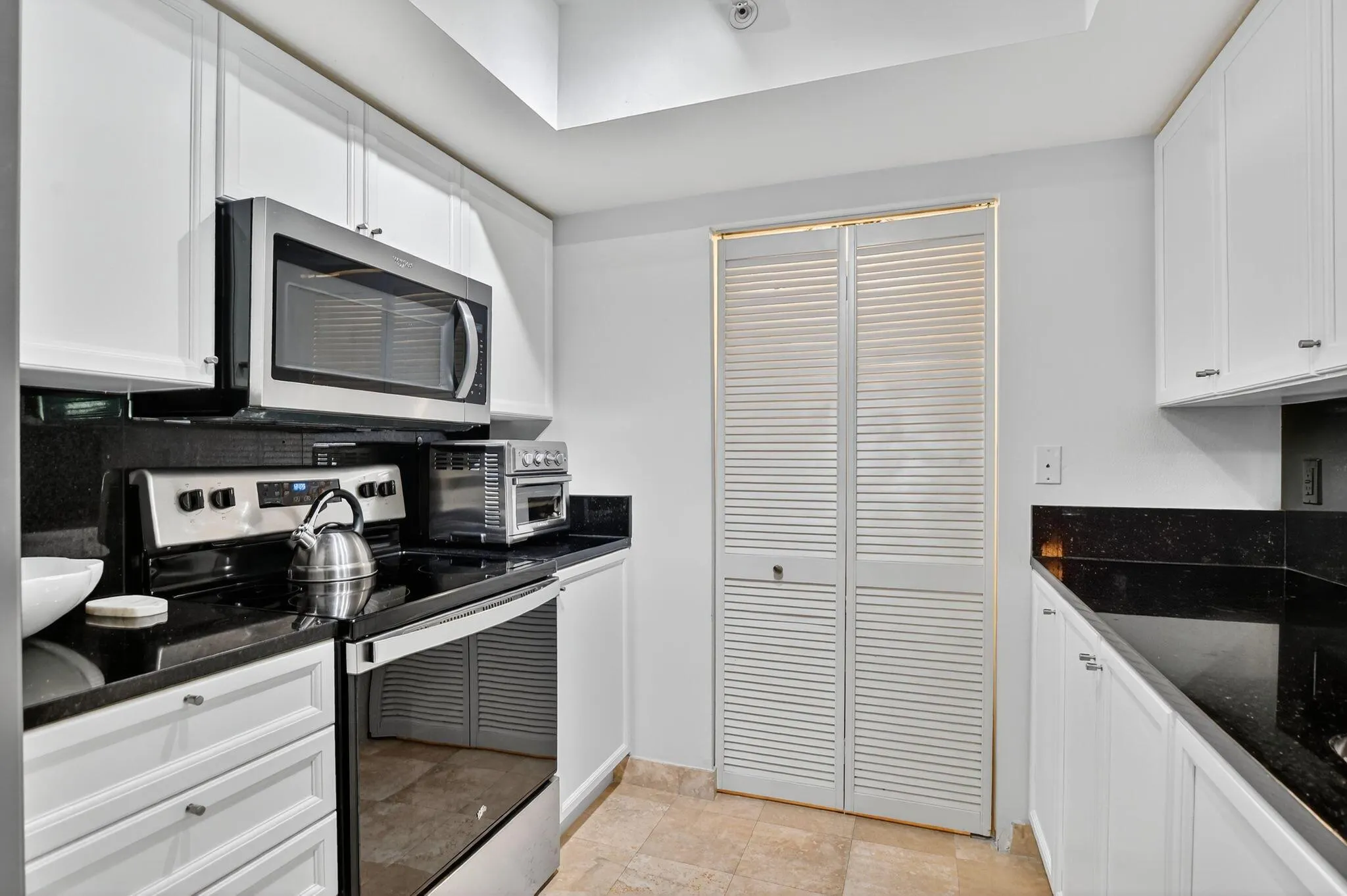 99 SE Mizner Boulevard, #712