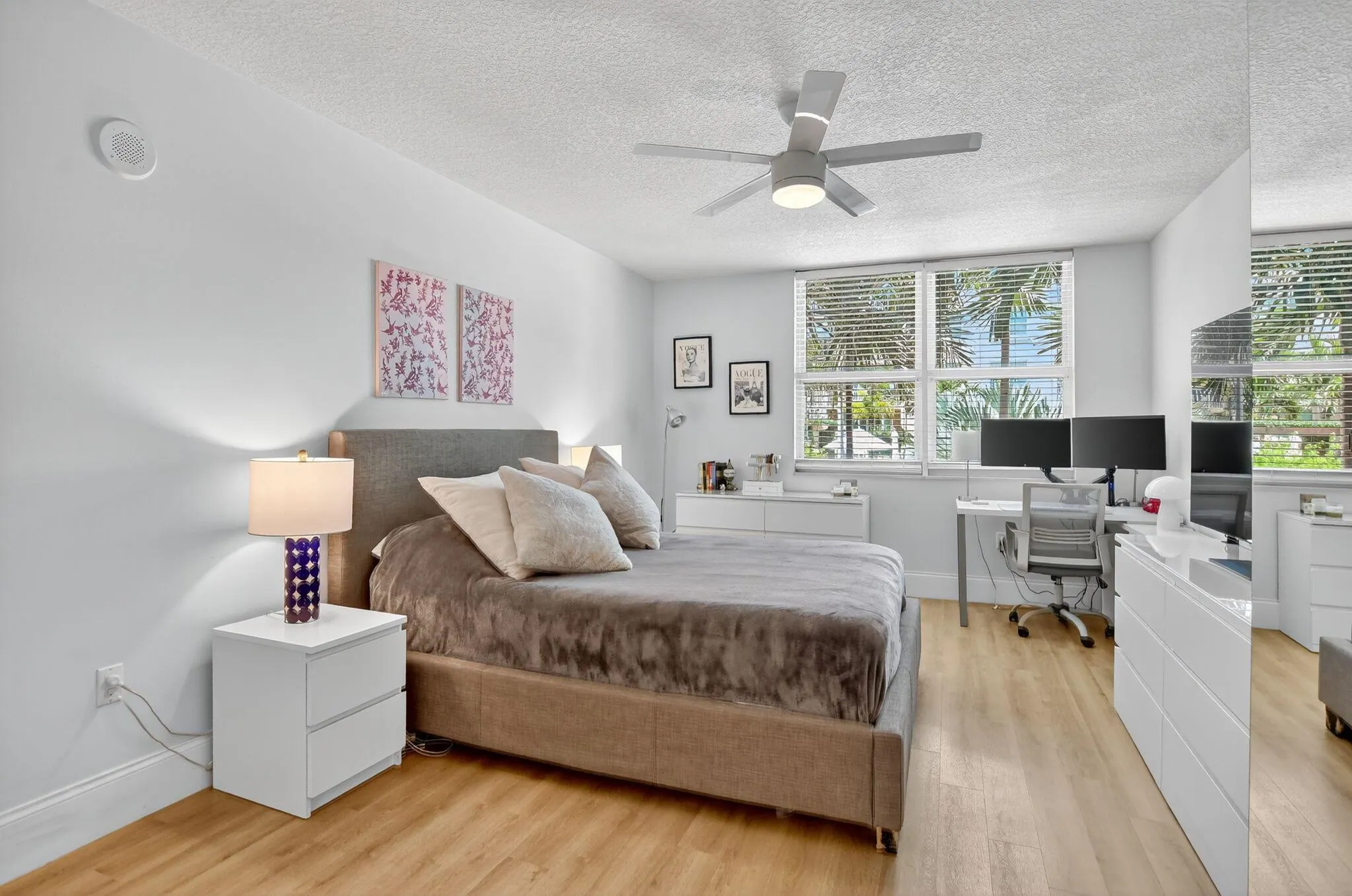 99 SE Mizner Boulevard, #712