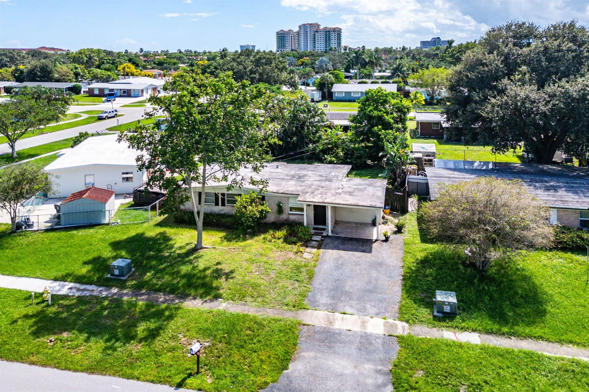 3728 Everglades Road