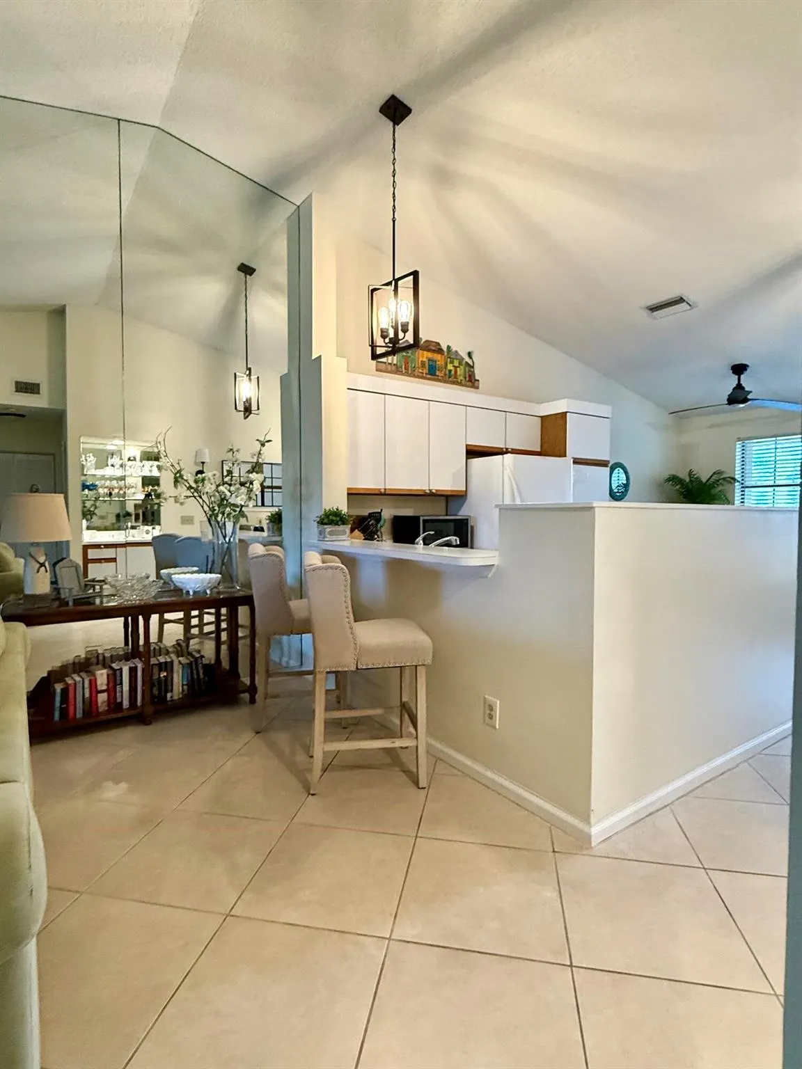 1002 Keystone Drive, #G