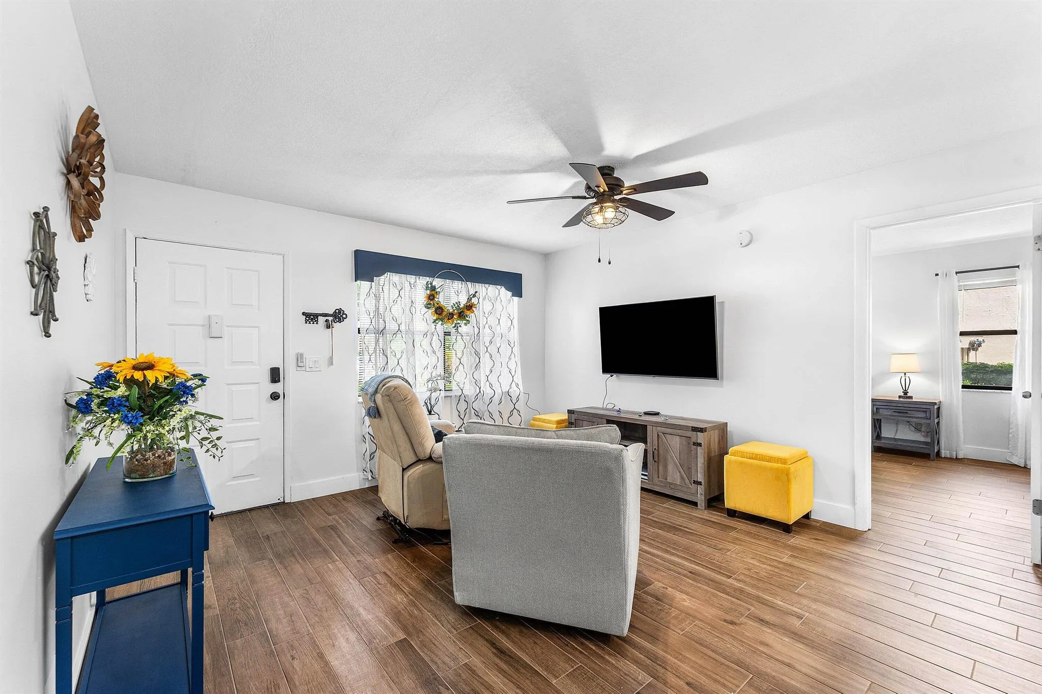 7091 Golf Colony Court, #104
