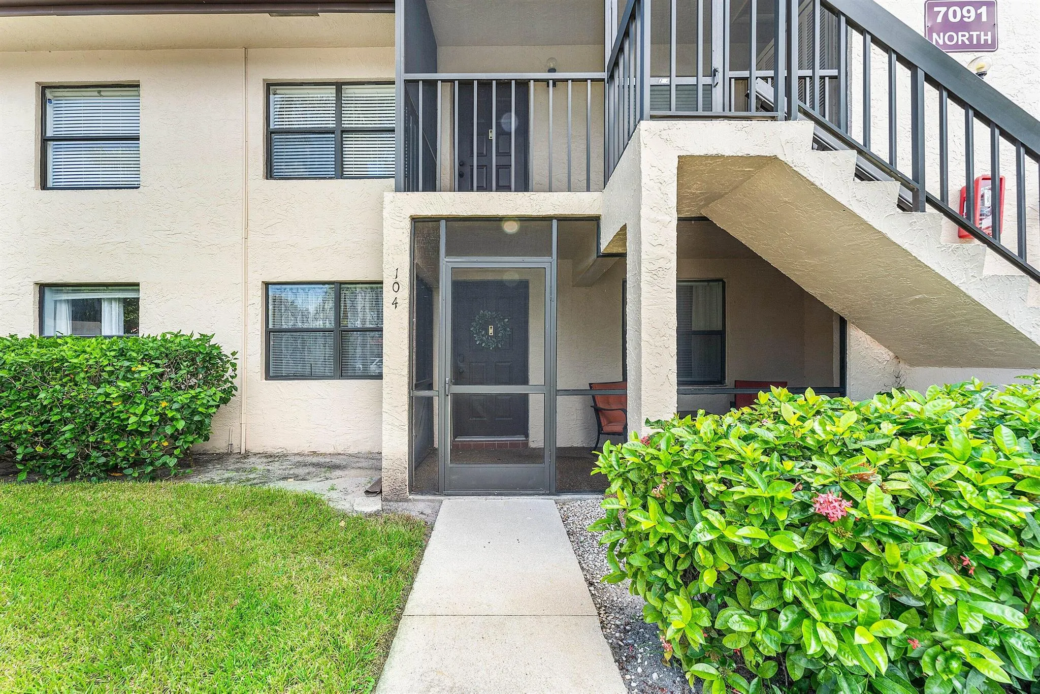 7091 Golf Colony Court, #104