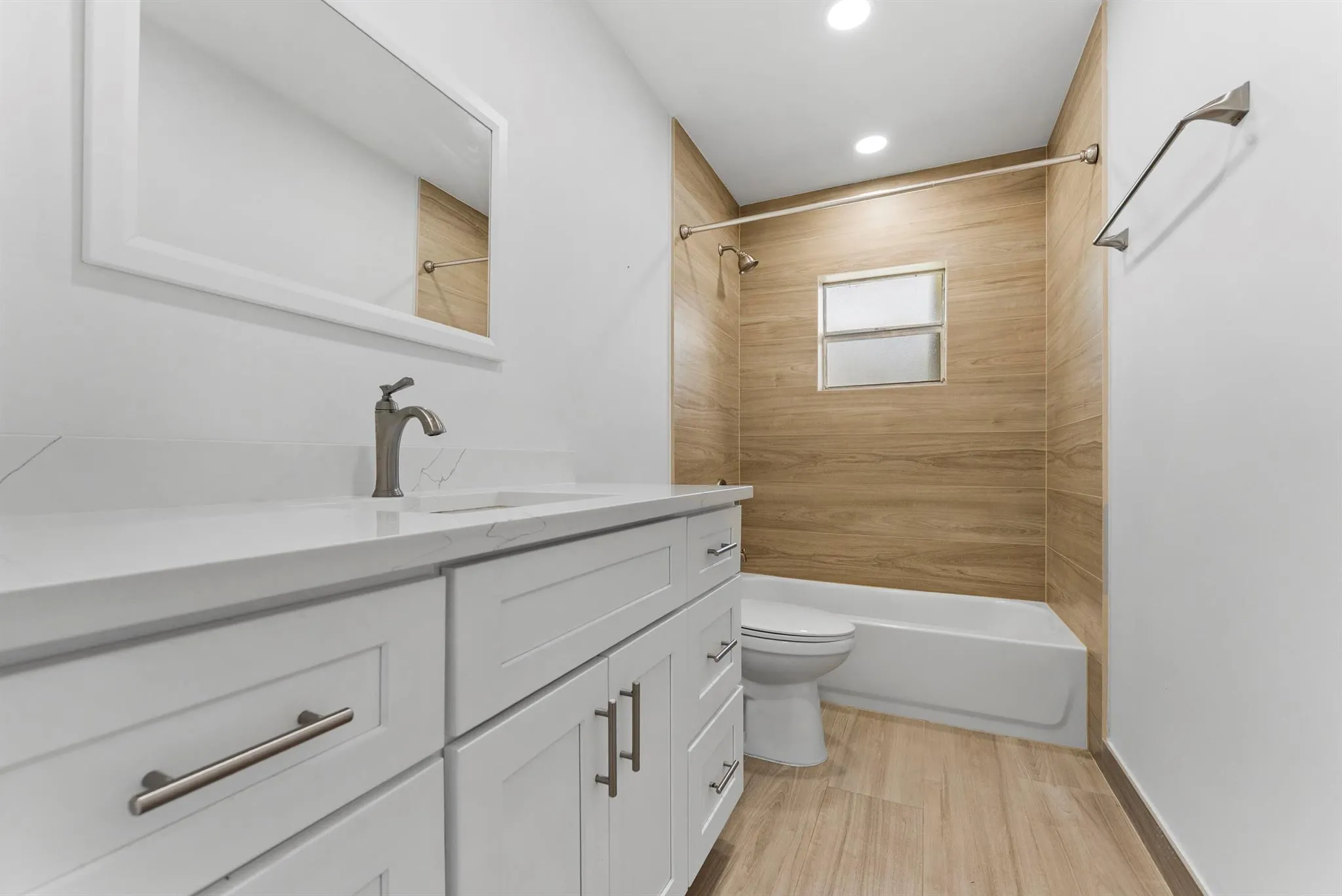 632 Allen Avenue, #1