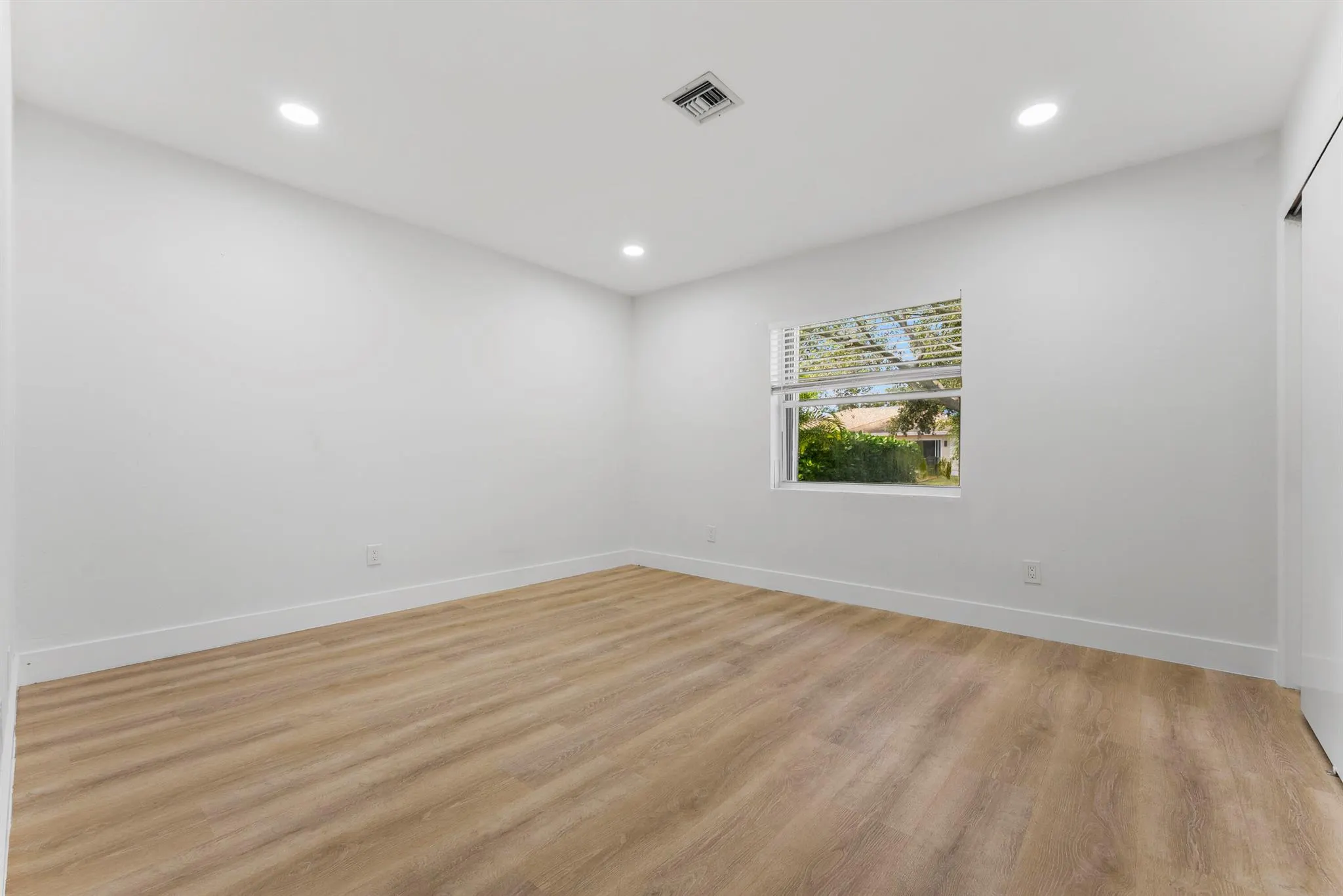 632 Allen Avenue, #1