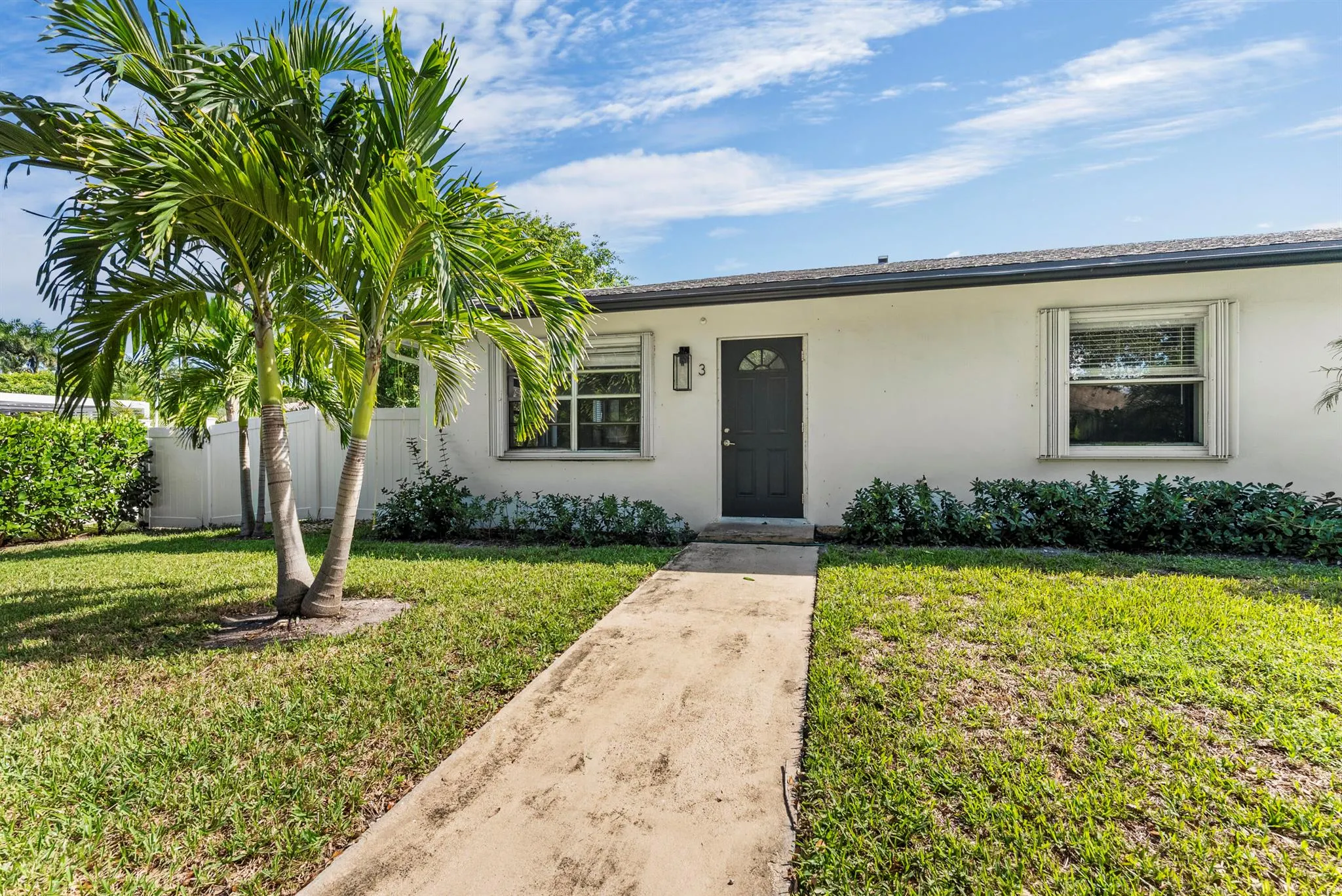 632 Allen Avenue, #1