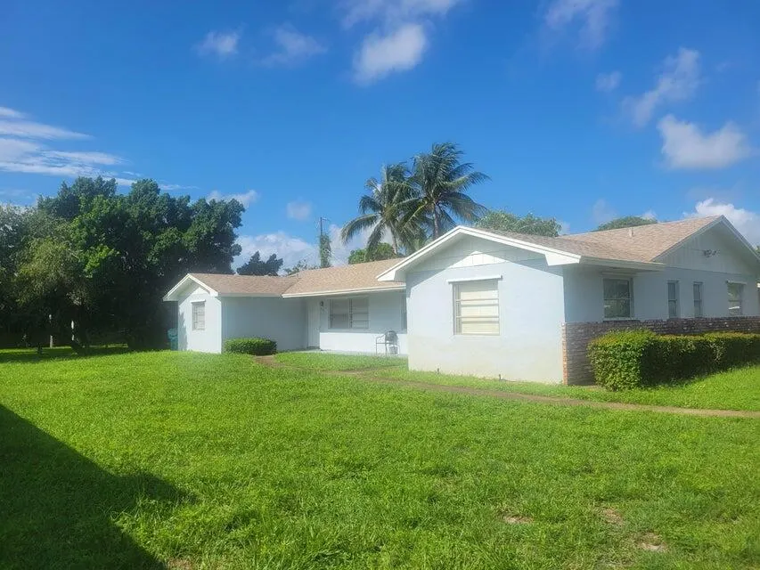 240 SE 24th Avenue