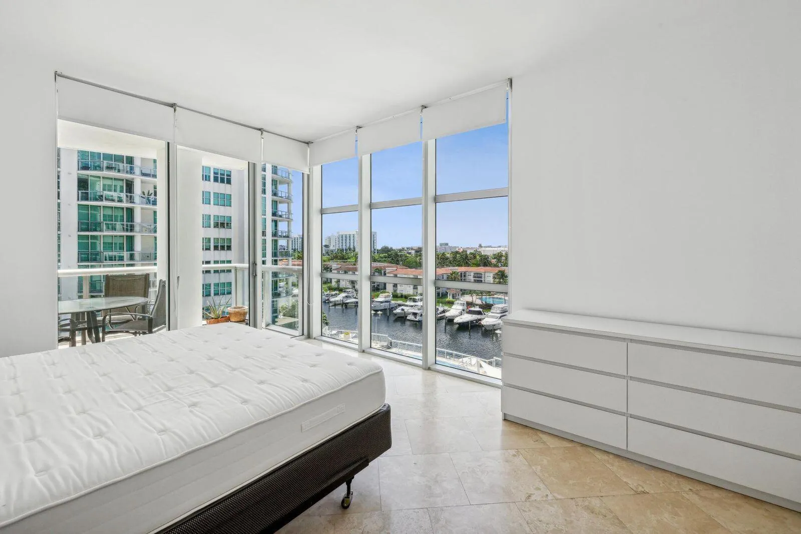 3131 NE 188th Street, #2-705