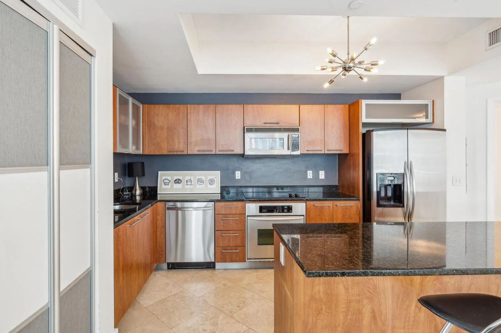 3131 NE 188th Street, #2-705