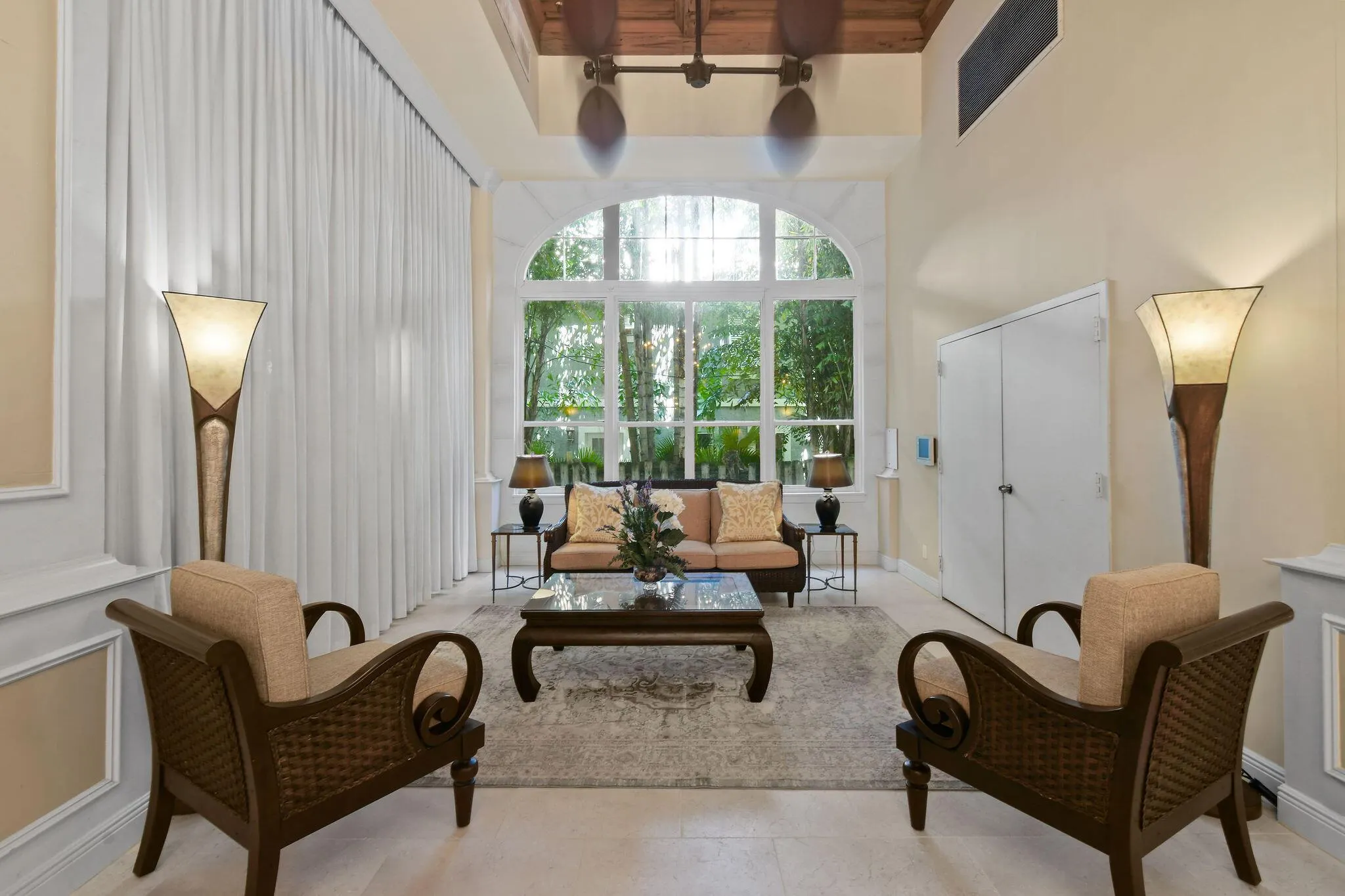 235 Sunrinse Avenue, #3247