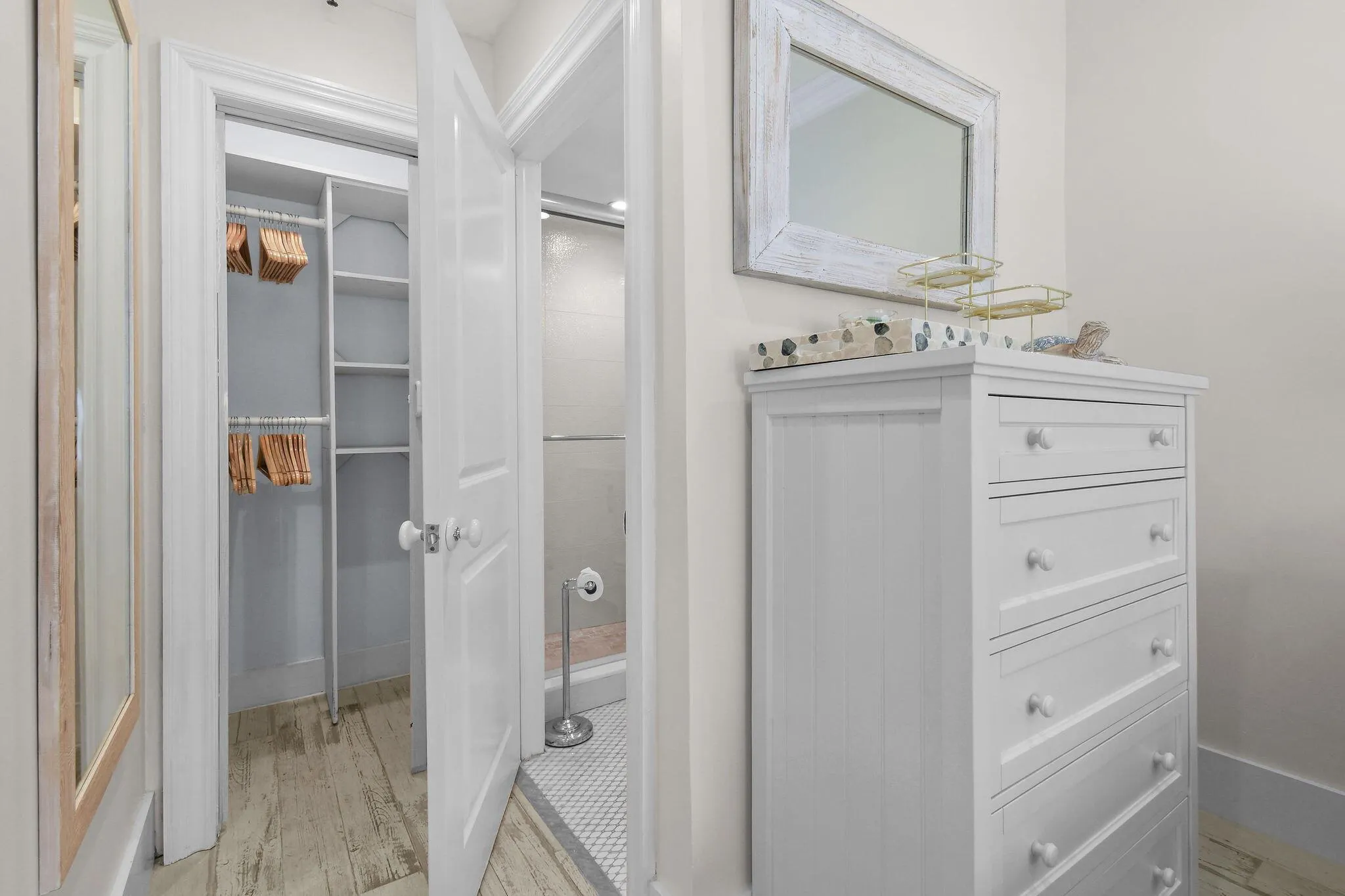 235 Sunrinse Avenue, #3247