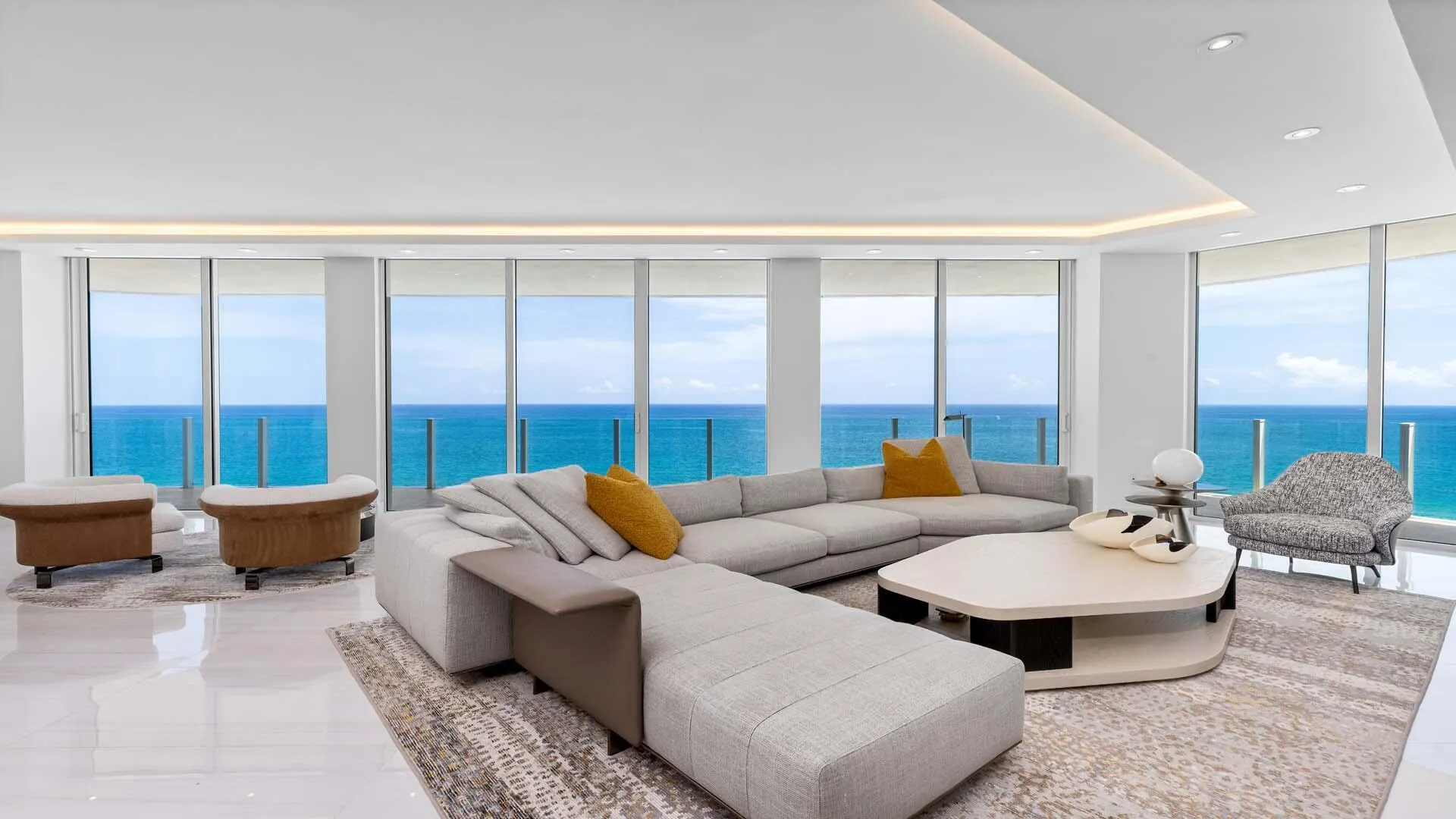 525 N Fort Lauderdale Beach Boulevard, #901