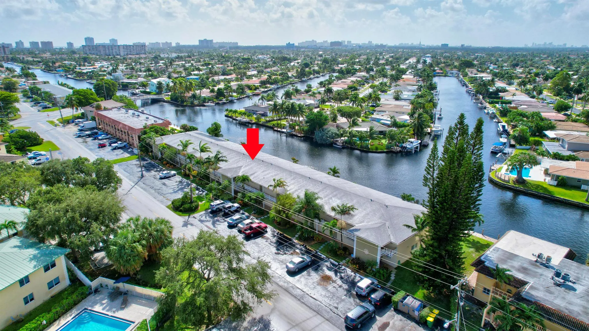 912 Pine Drive, #204