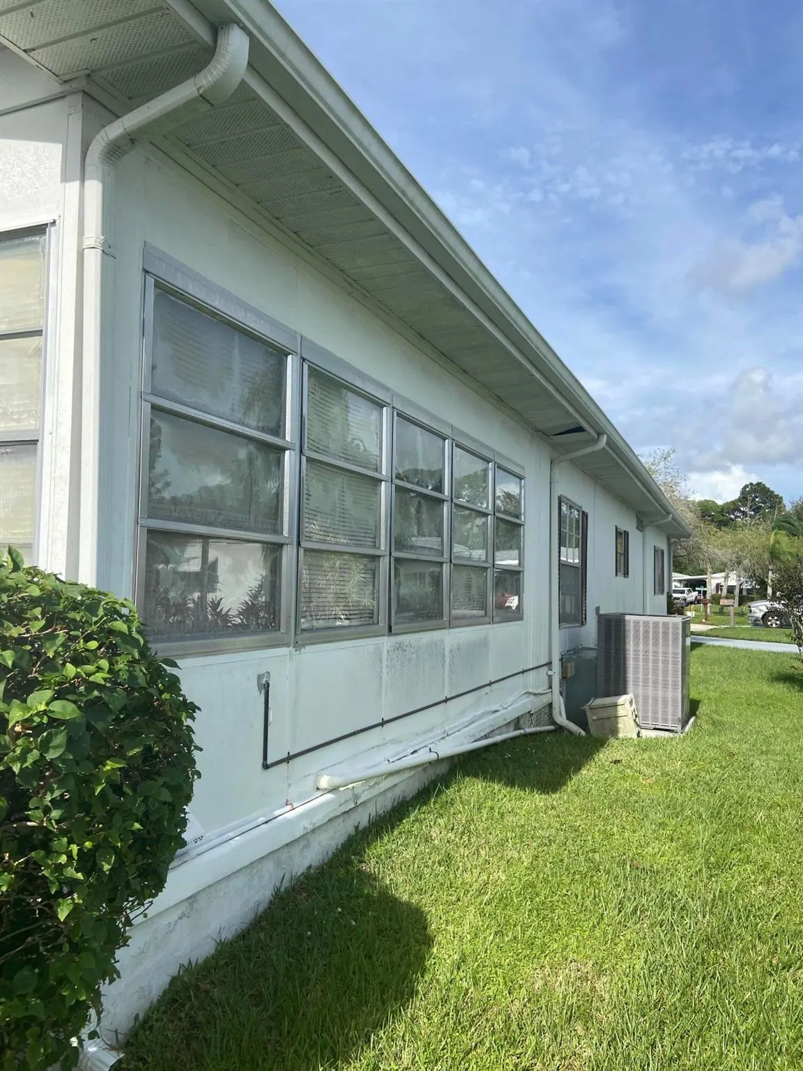 8 Florencia Ln