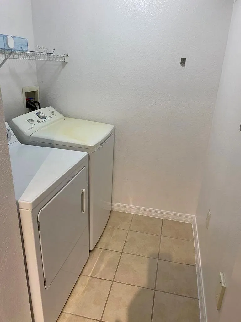 2730 Anzio Court, #208