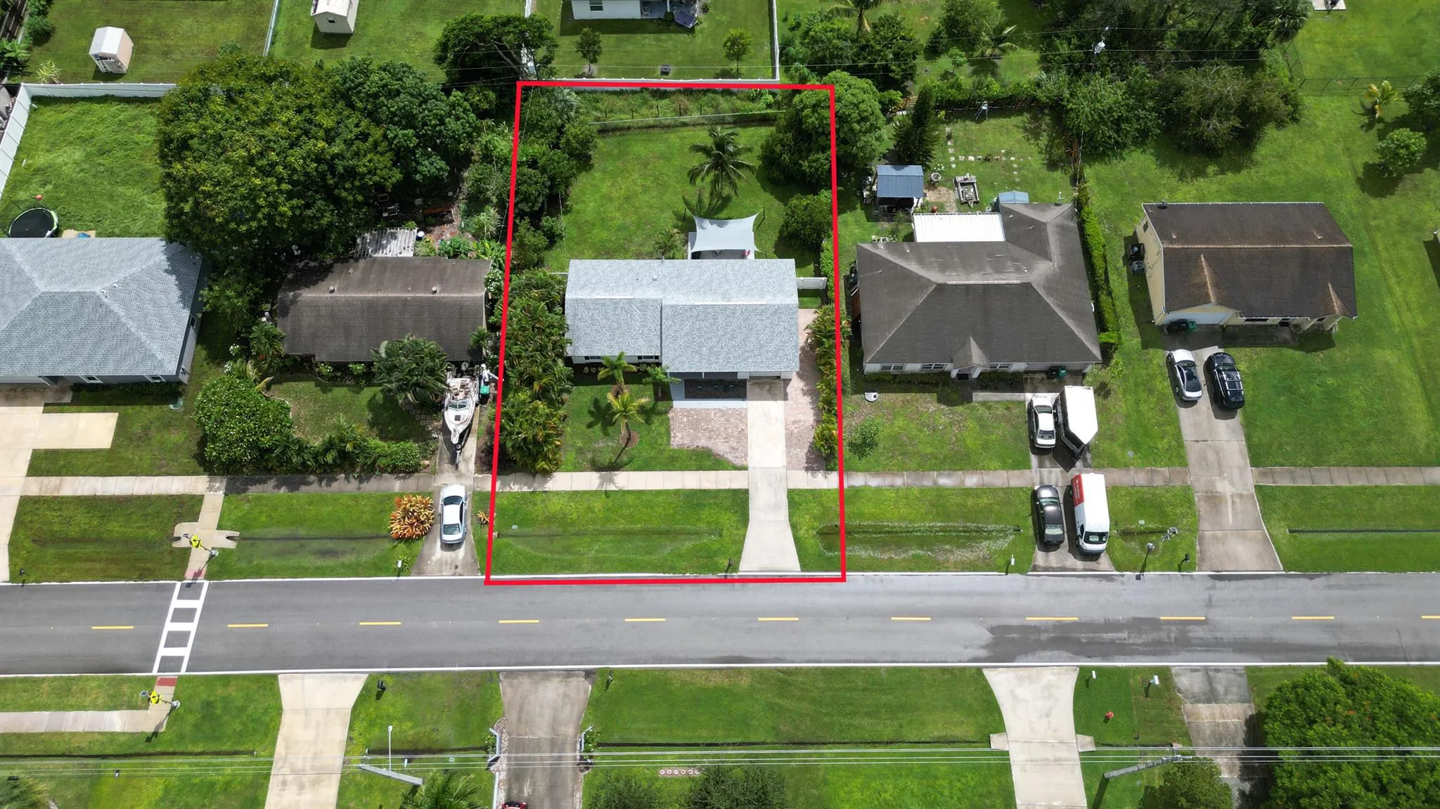 708 NW Floresta Drive