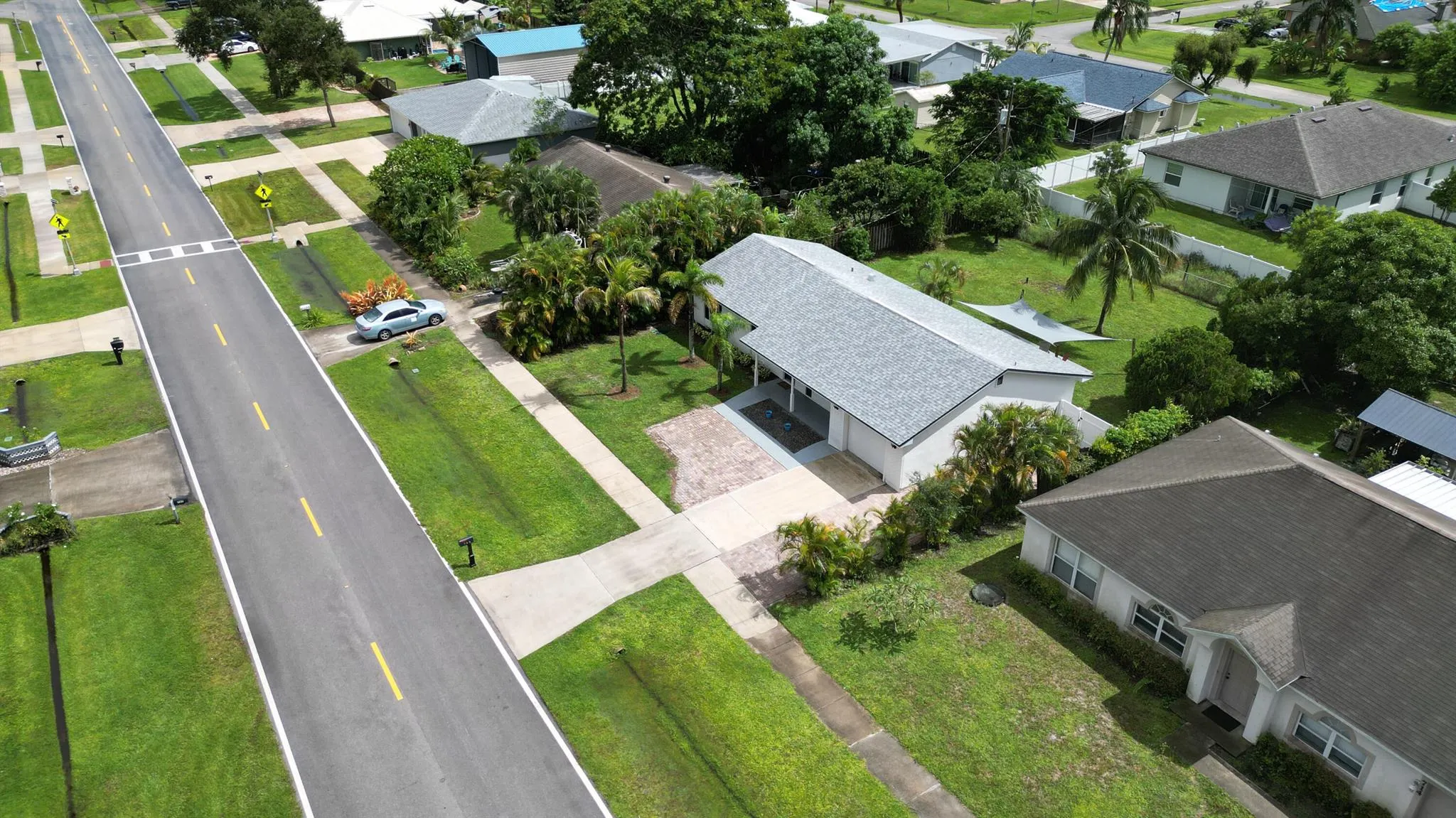 708 NW Floresta Drive
