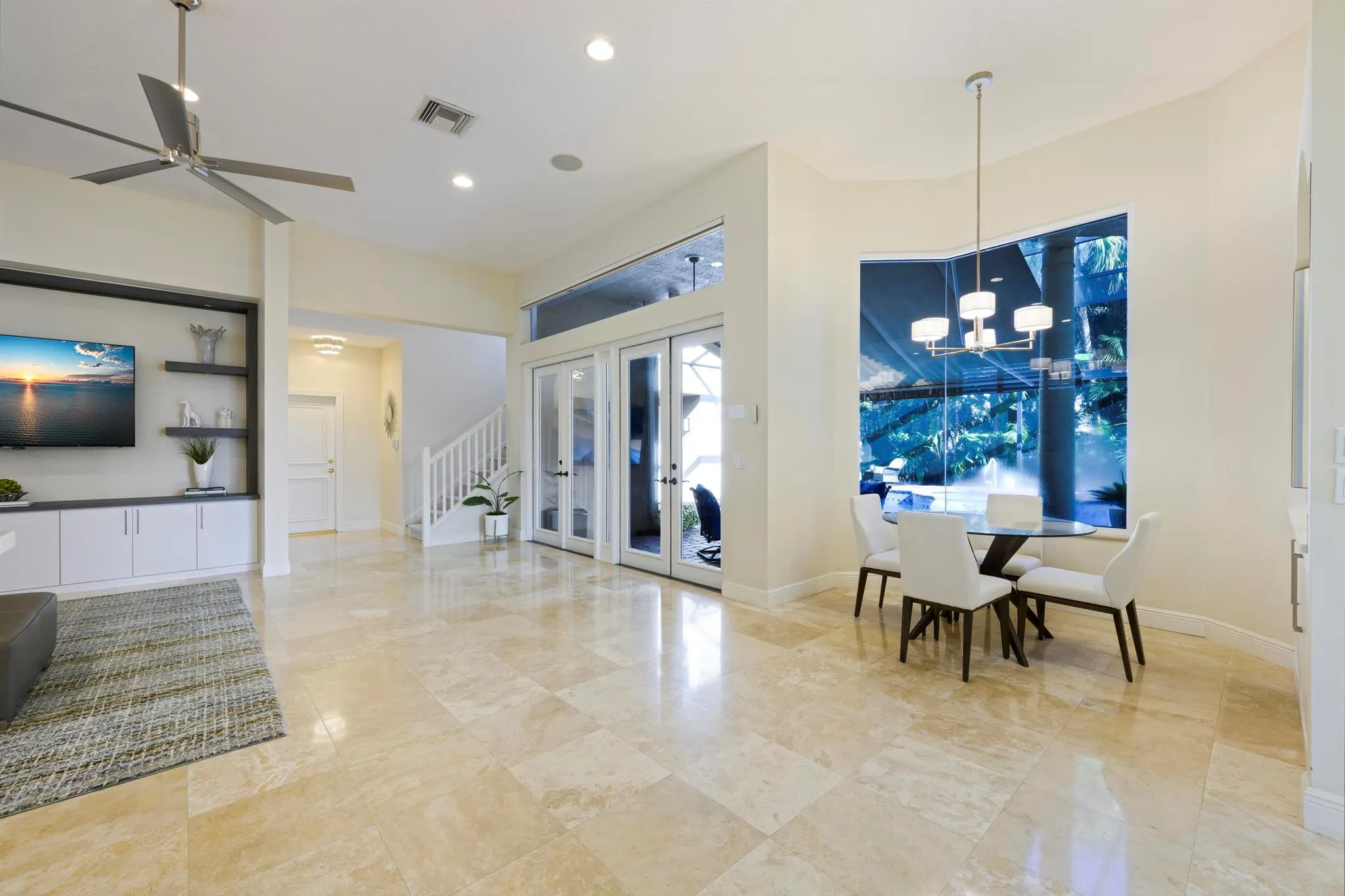 8431 Egret Lakes Lane