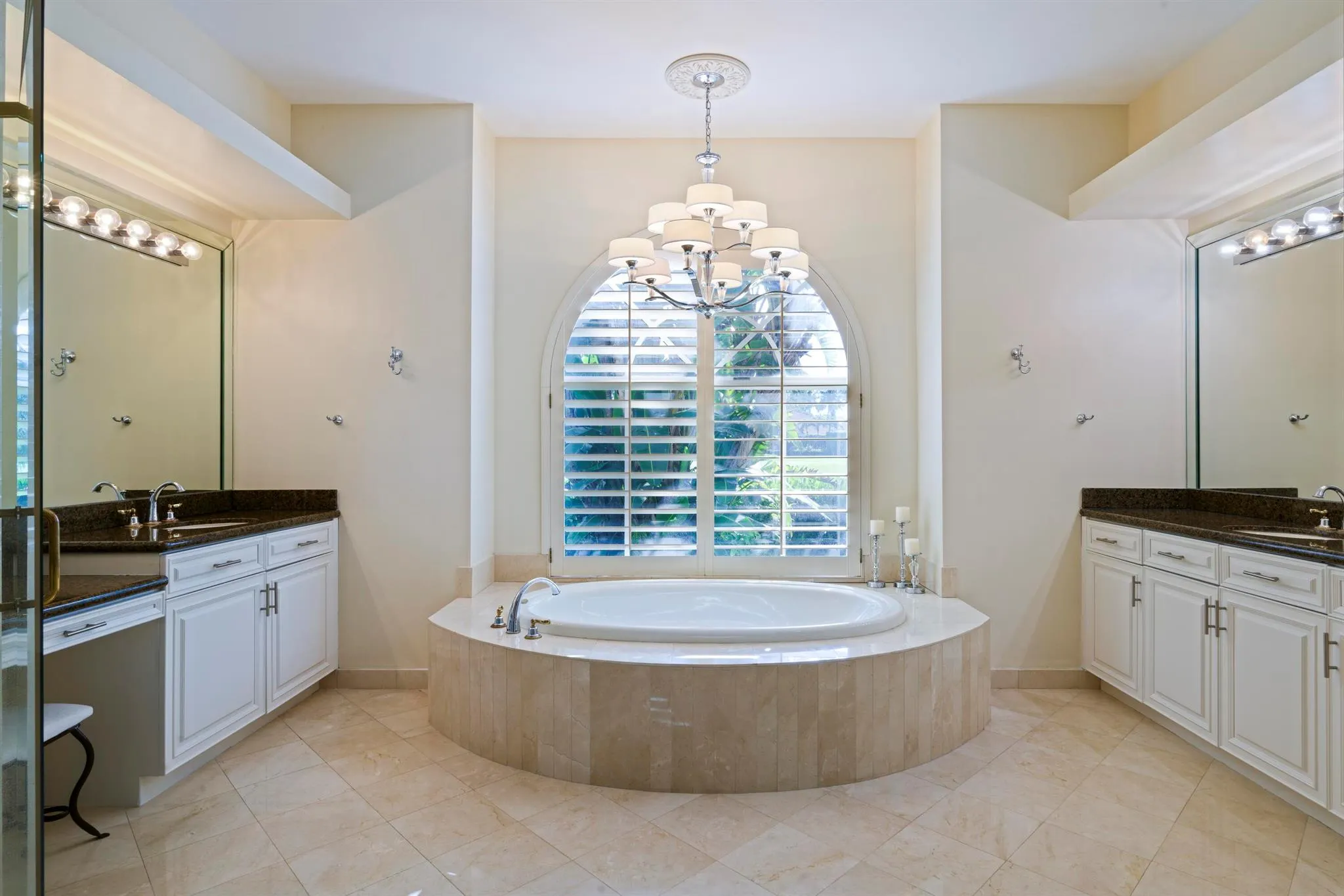 8431 Egret Lakes Lane