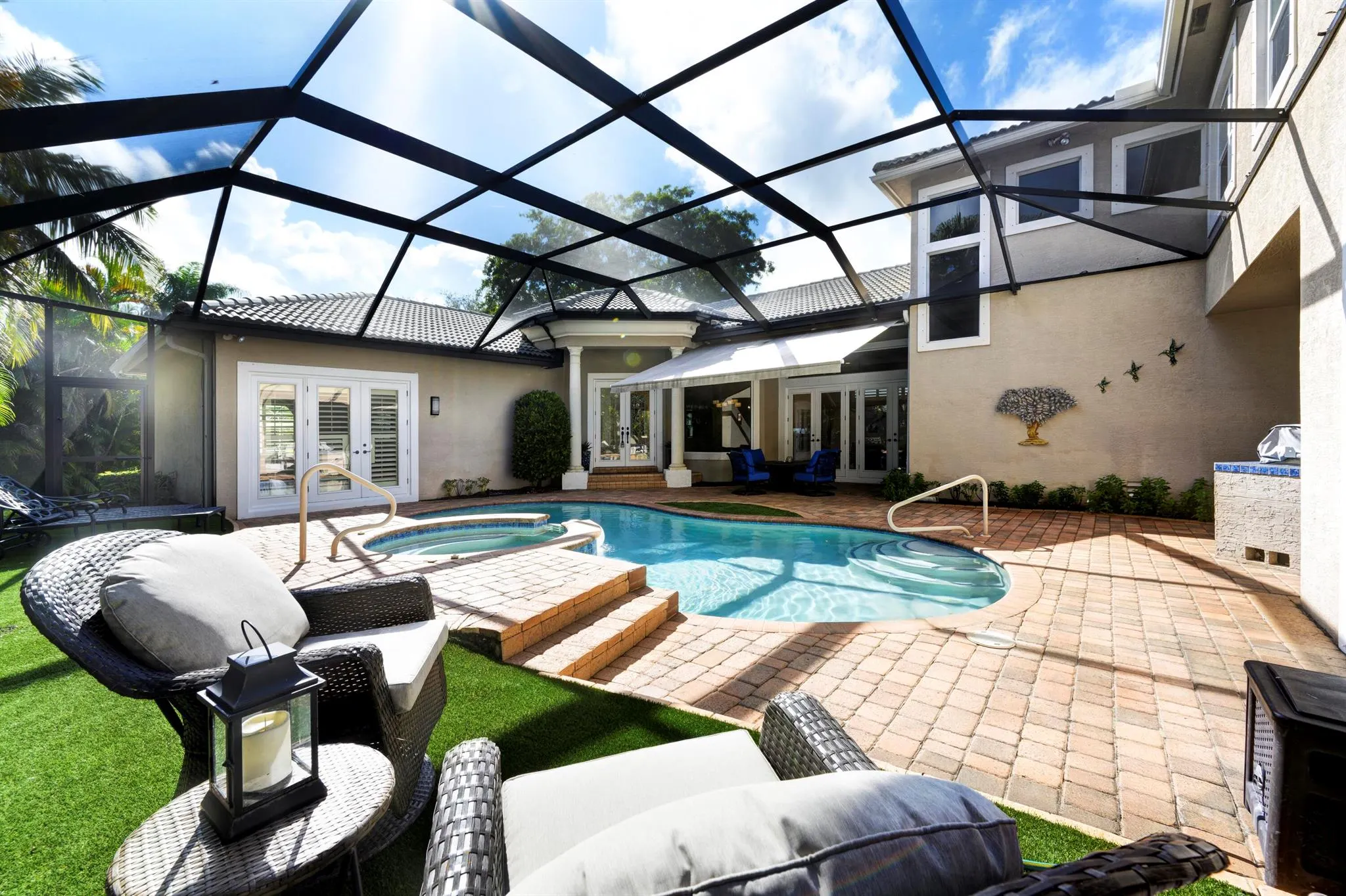 8431 Egret Lakes Lane