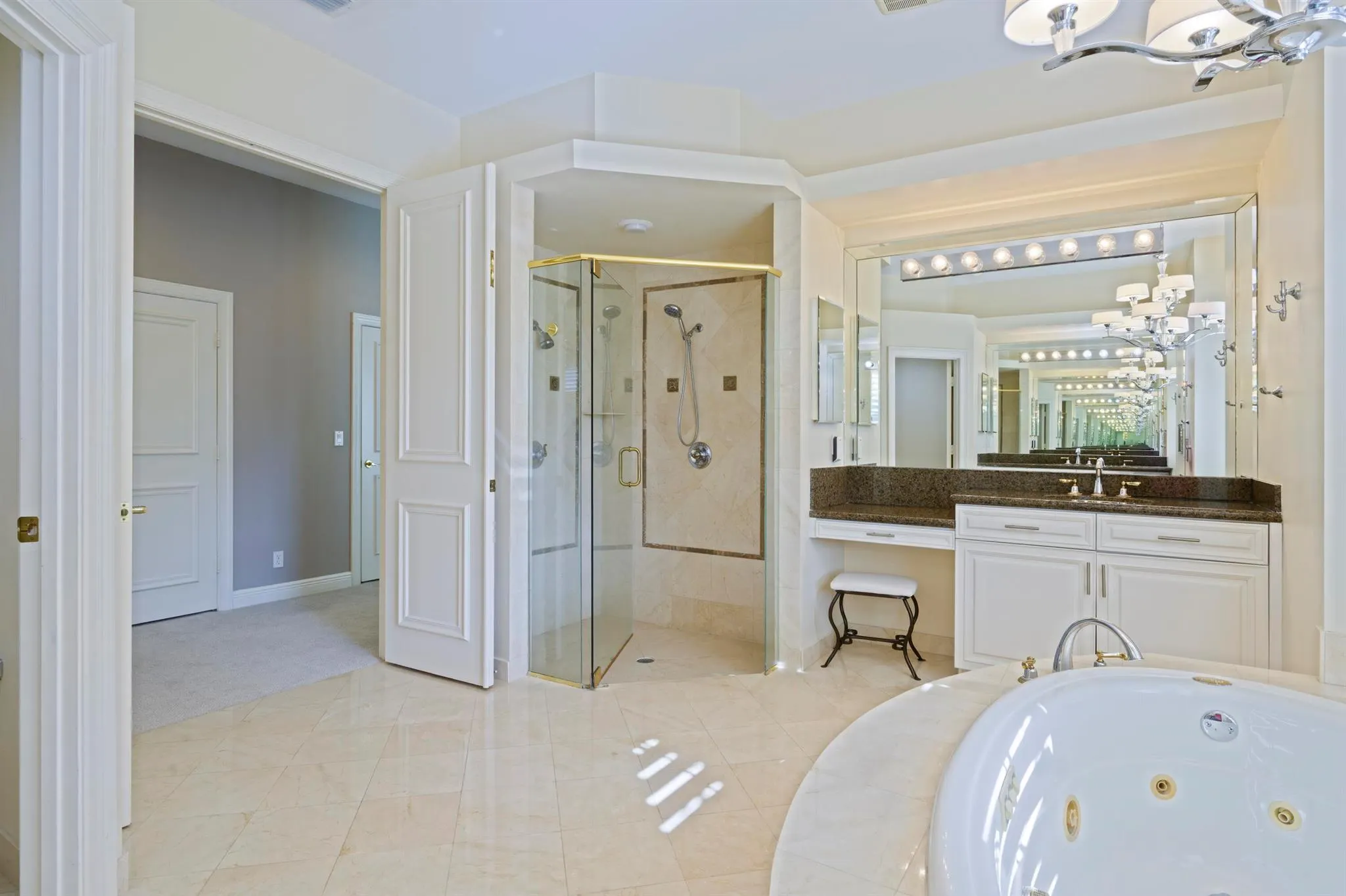 8431 Egret Lakes Lane