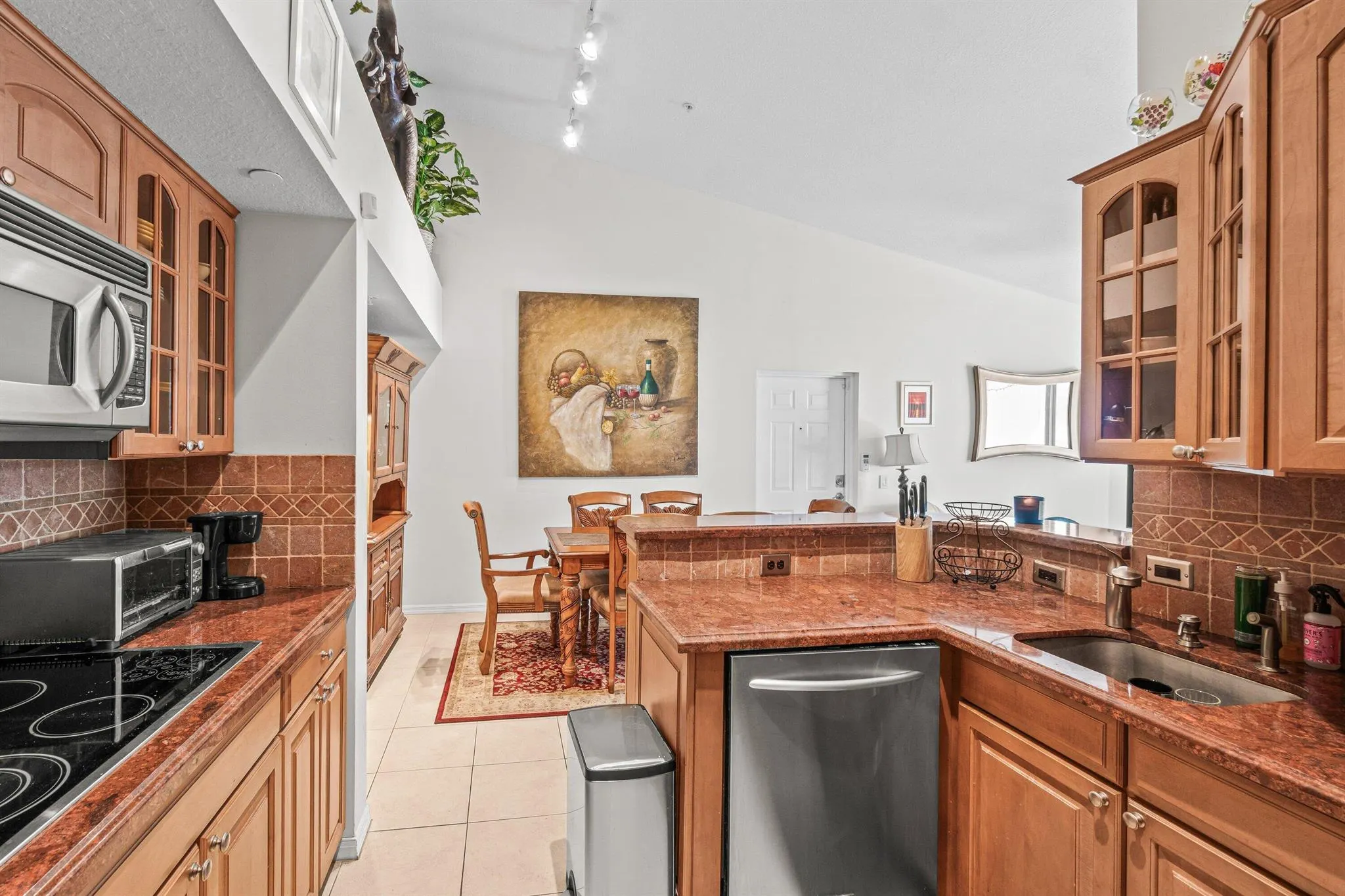 320 Villa Circle
