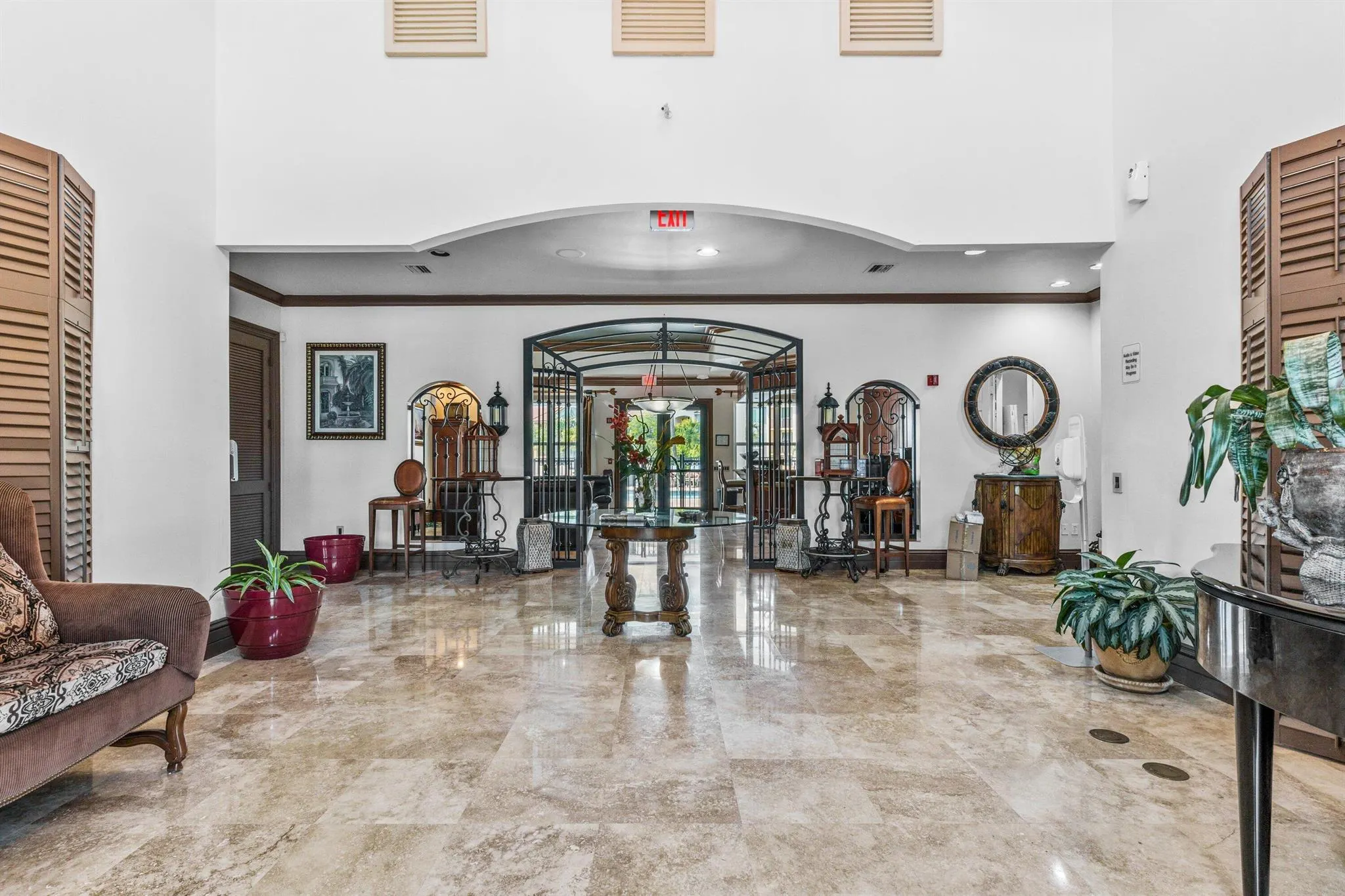 320 Villa Circle