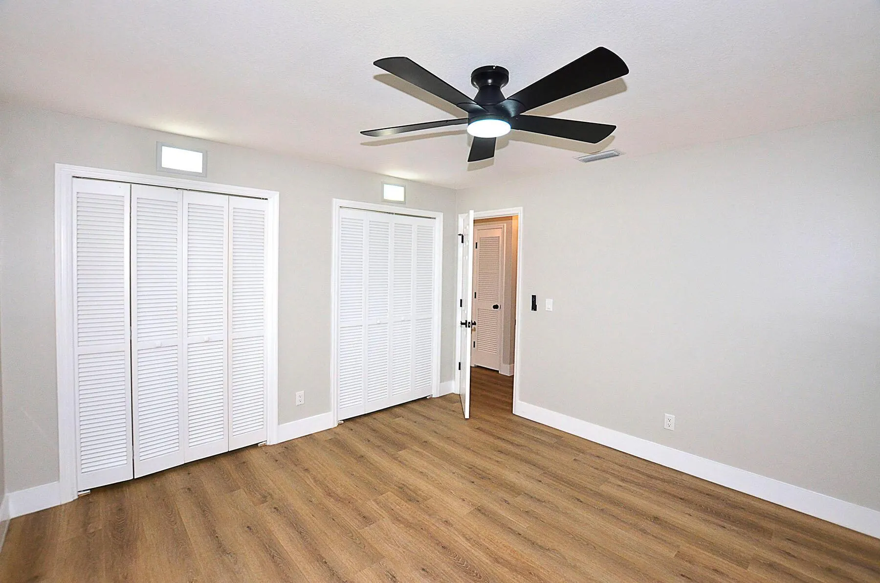 3145 1st Lane