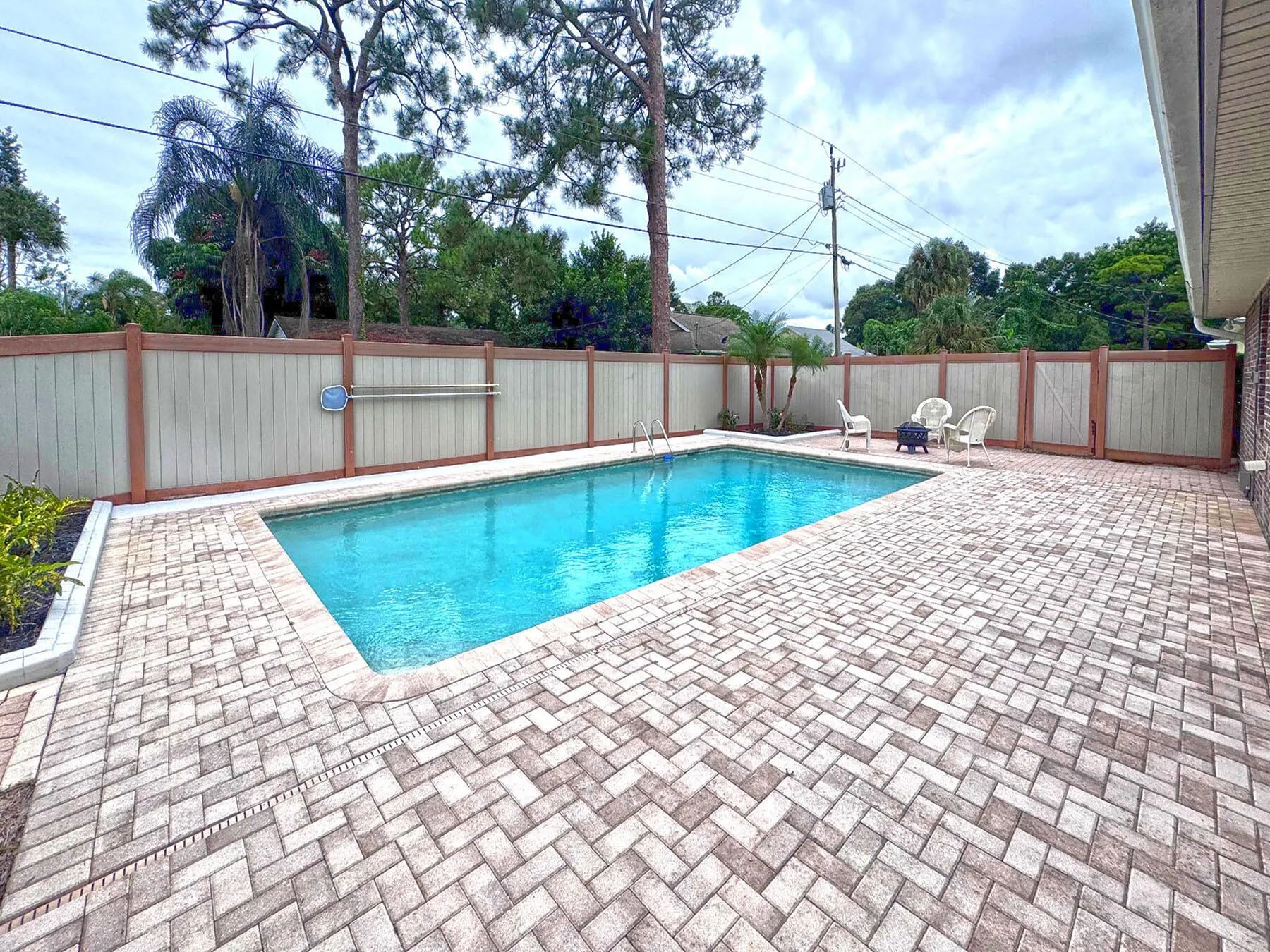 3145 1st Lane
