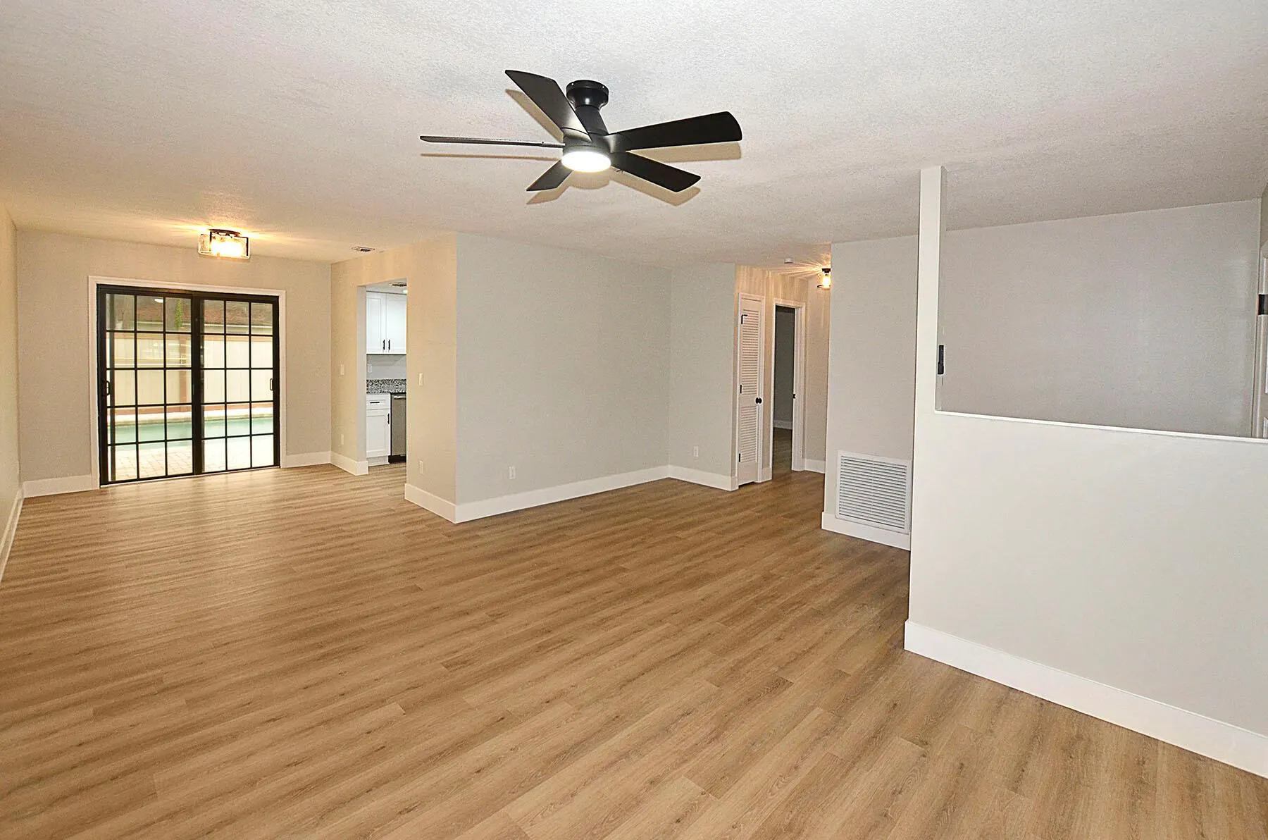 3145 1st Lane