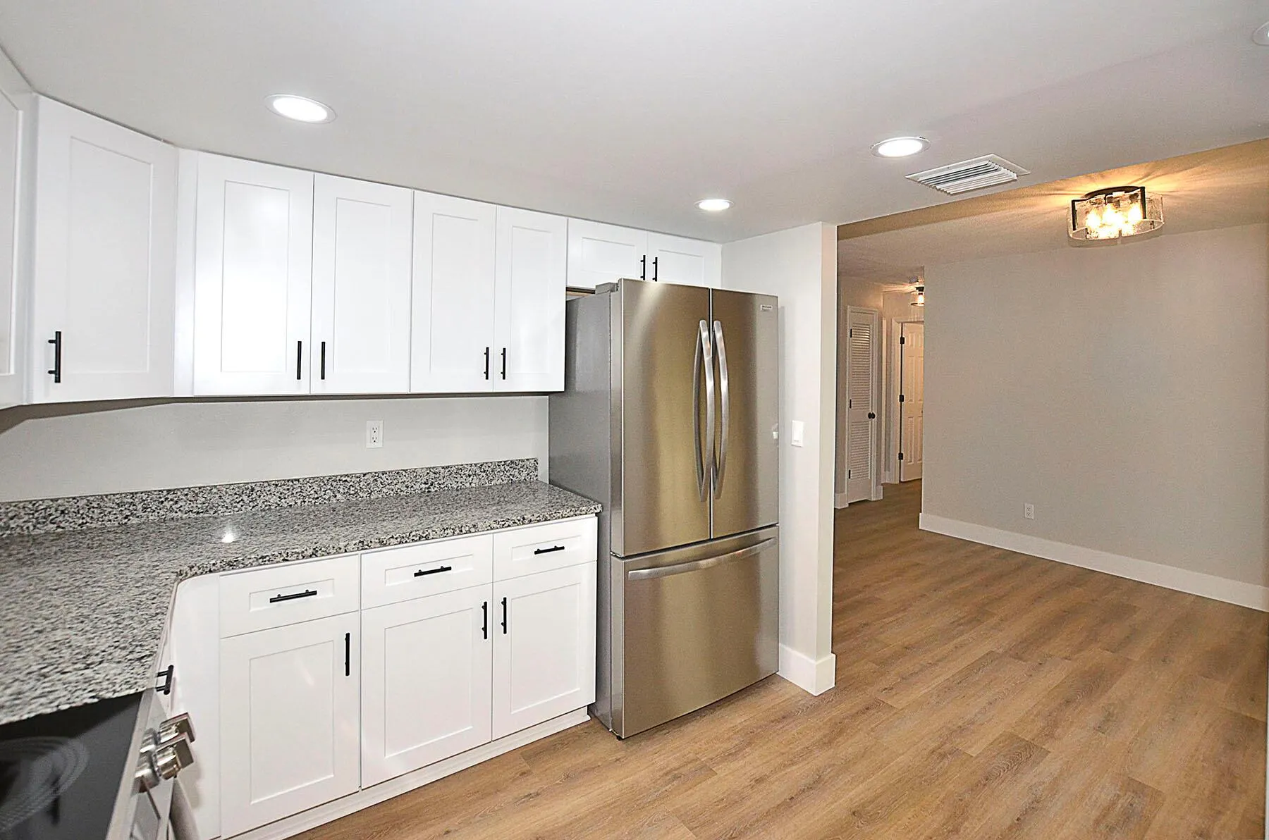 3145 1st Lane