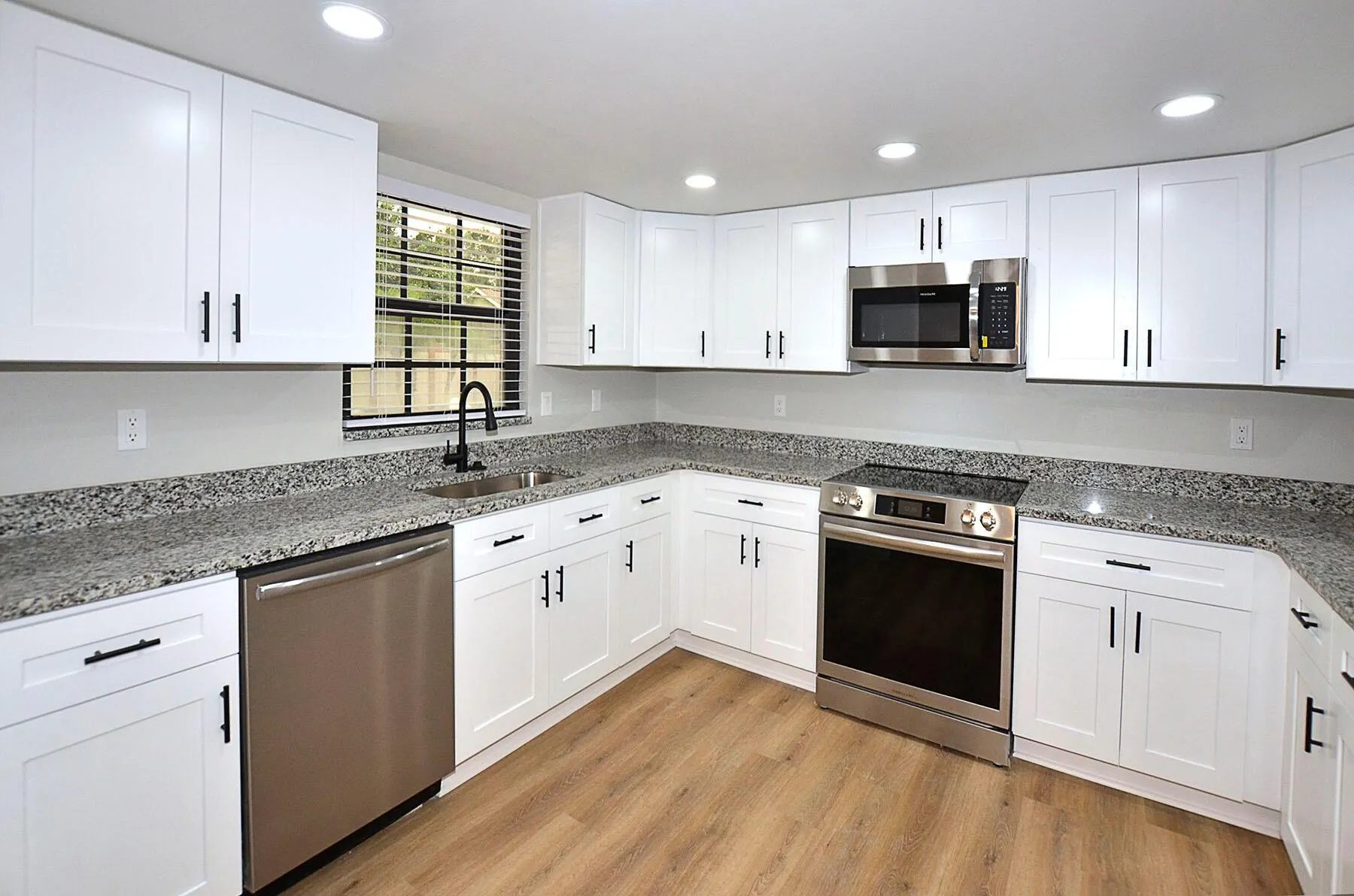 3145 1st Lane