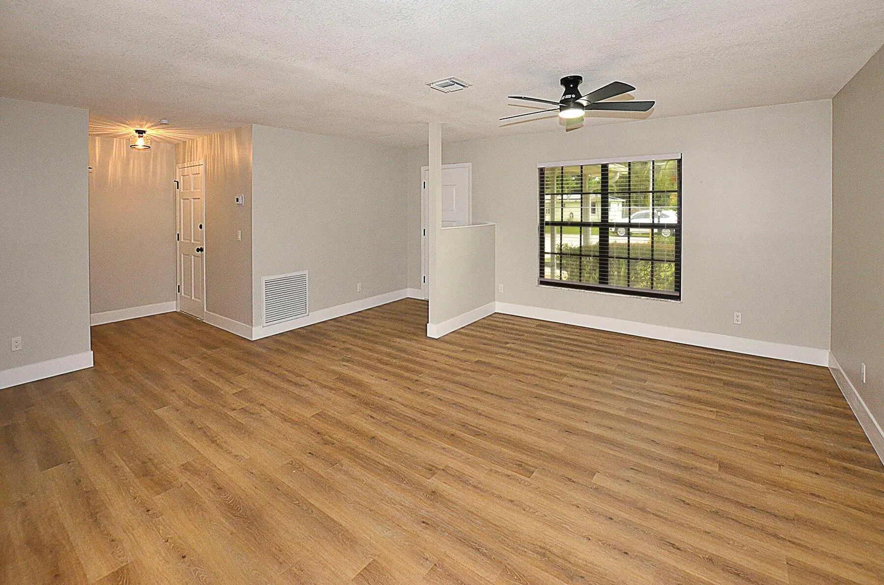 3145 1st Lane