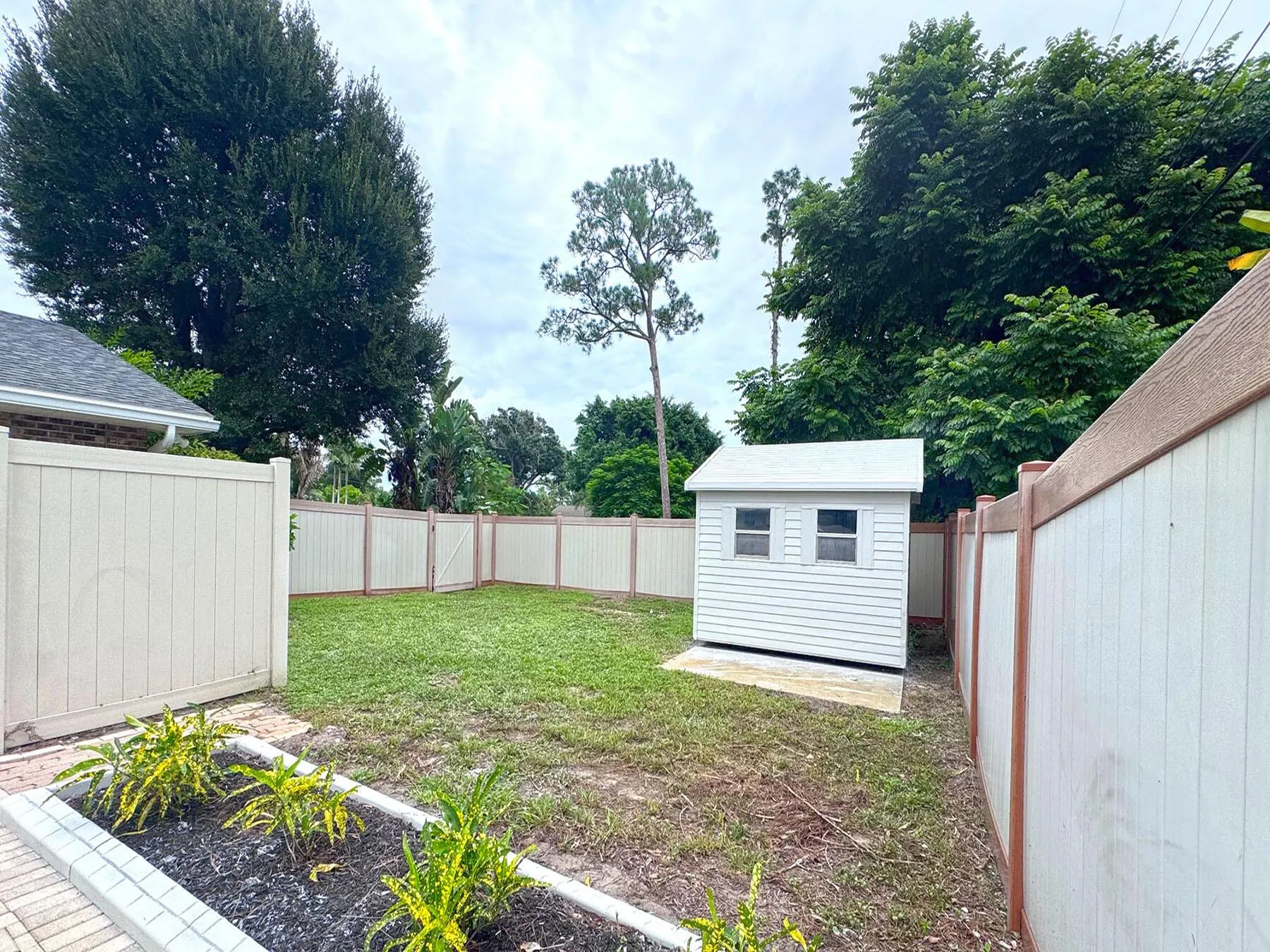 3145 1st Lane