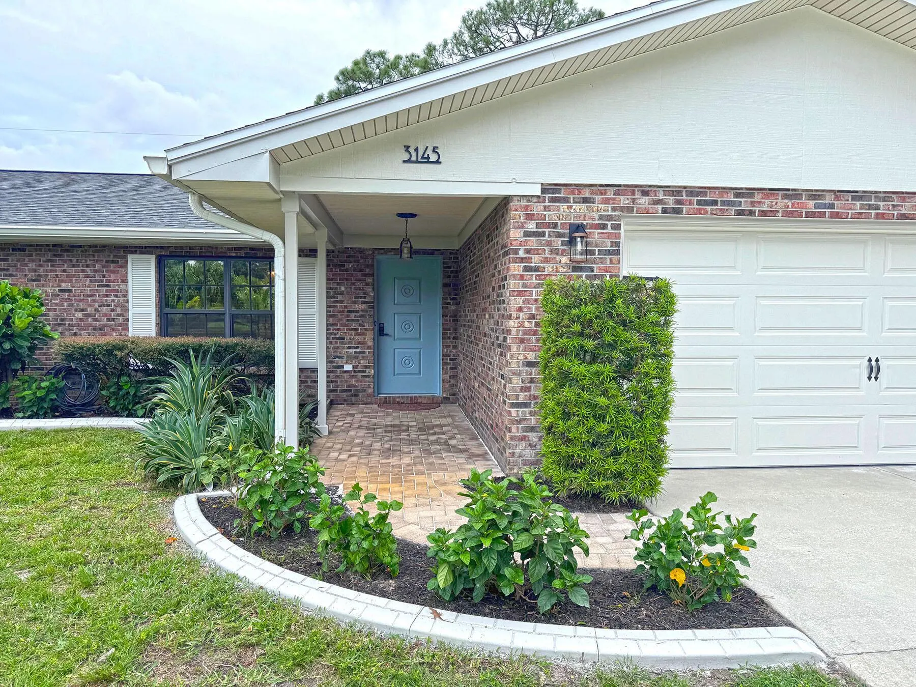 3145 1st Lane