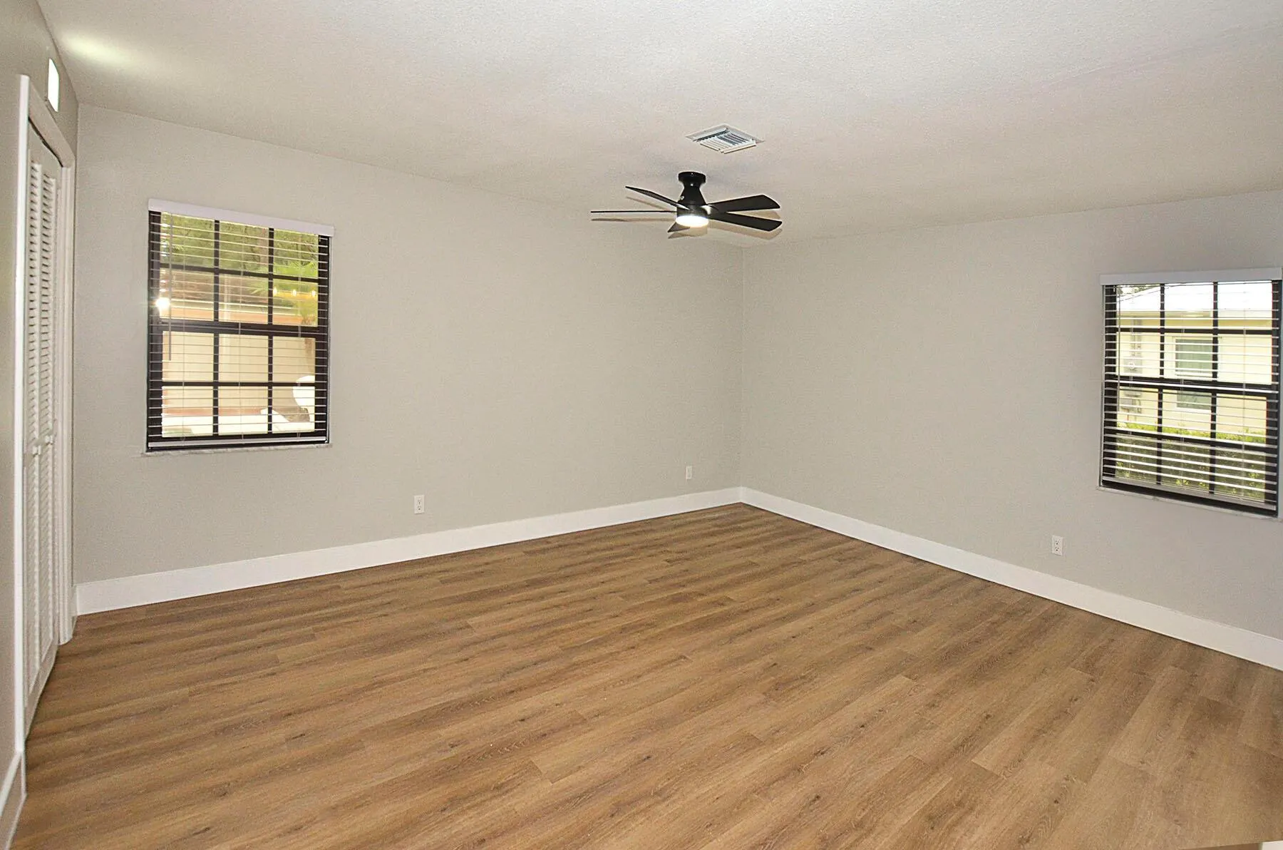 3145 1st Lane