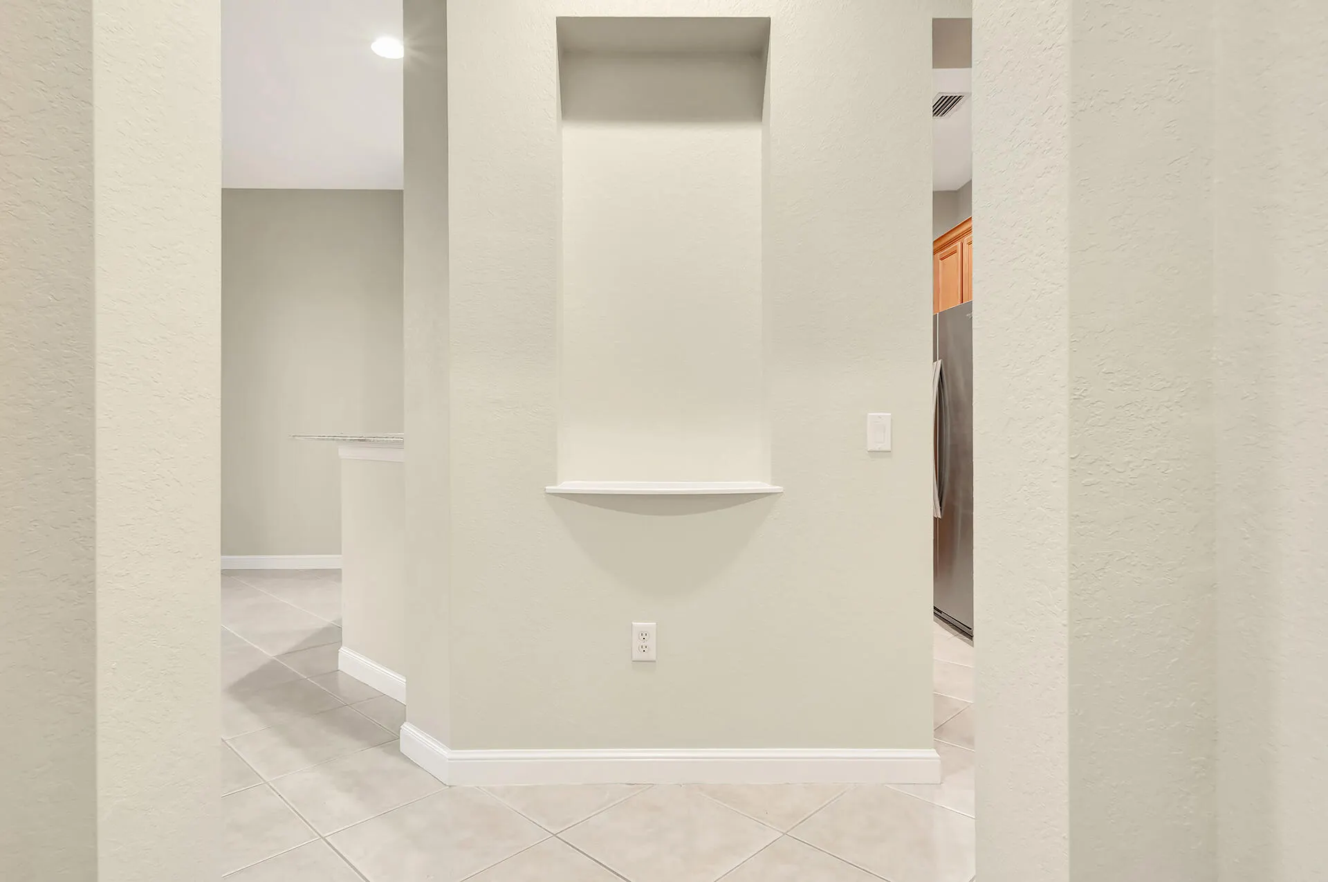 881 Marina Del Ray Lane, #1