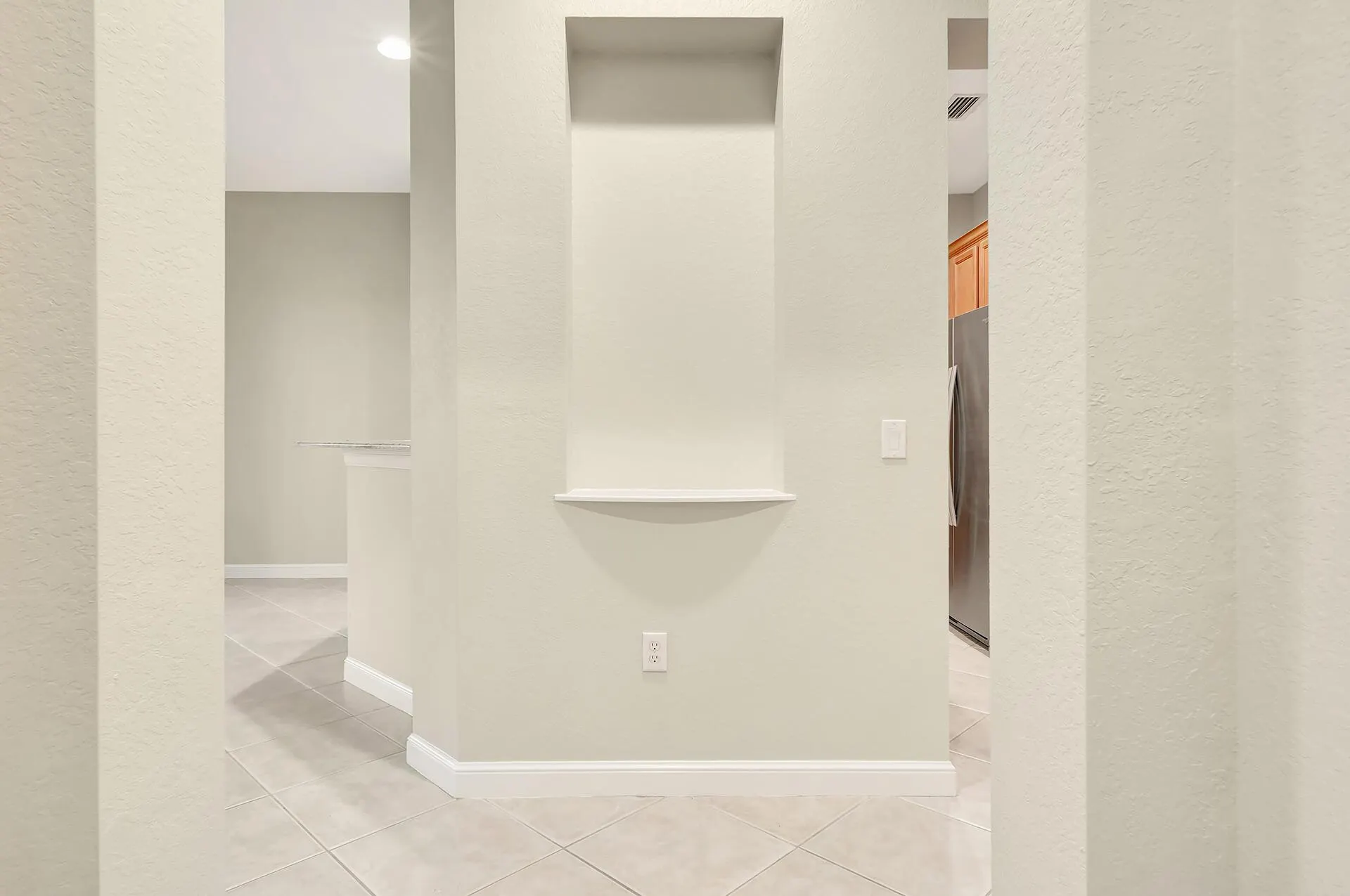 881 Marina Del Ray Lane, #1