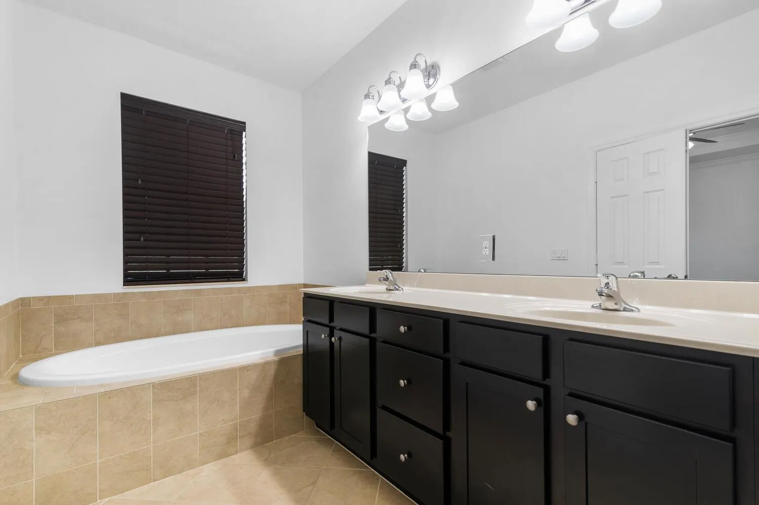 10384 Wellington Parc Drive