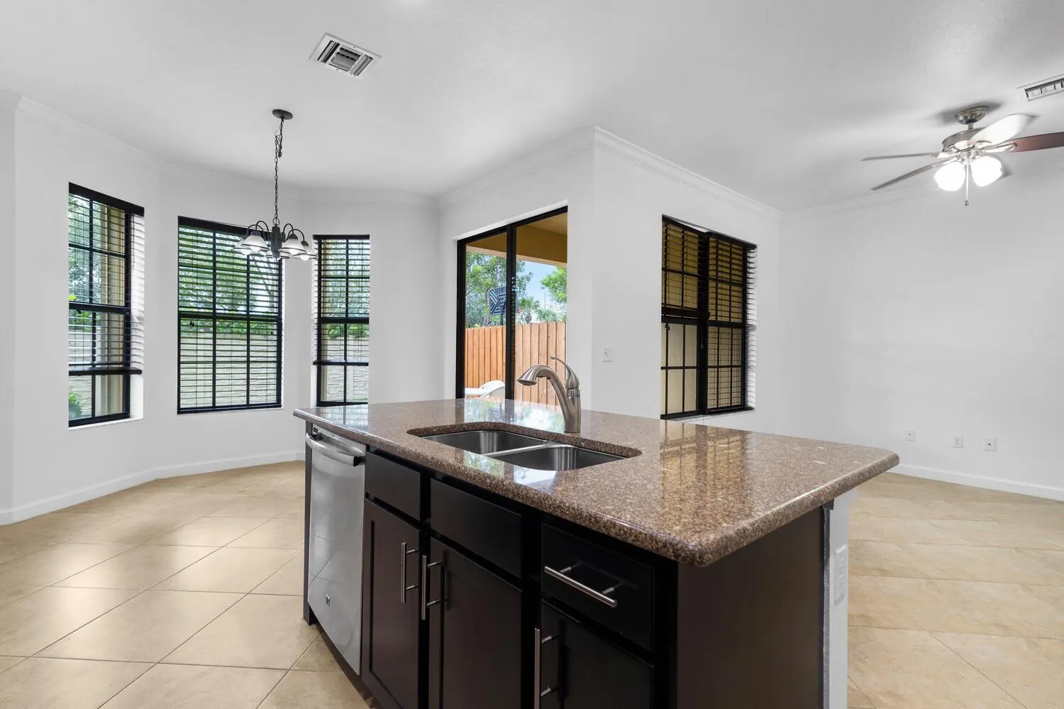 10384 Wellington Parc Drive