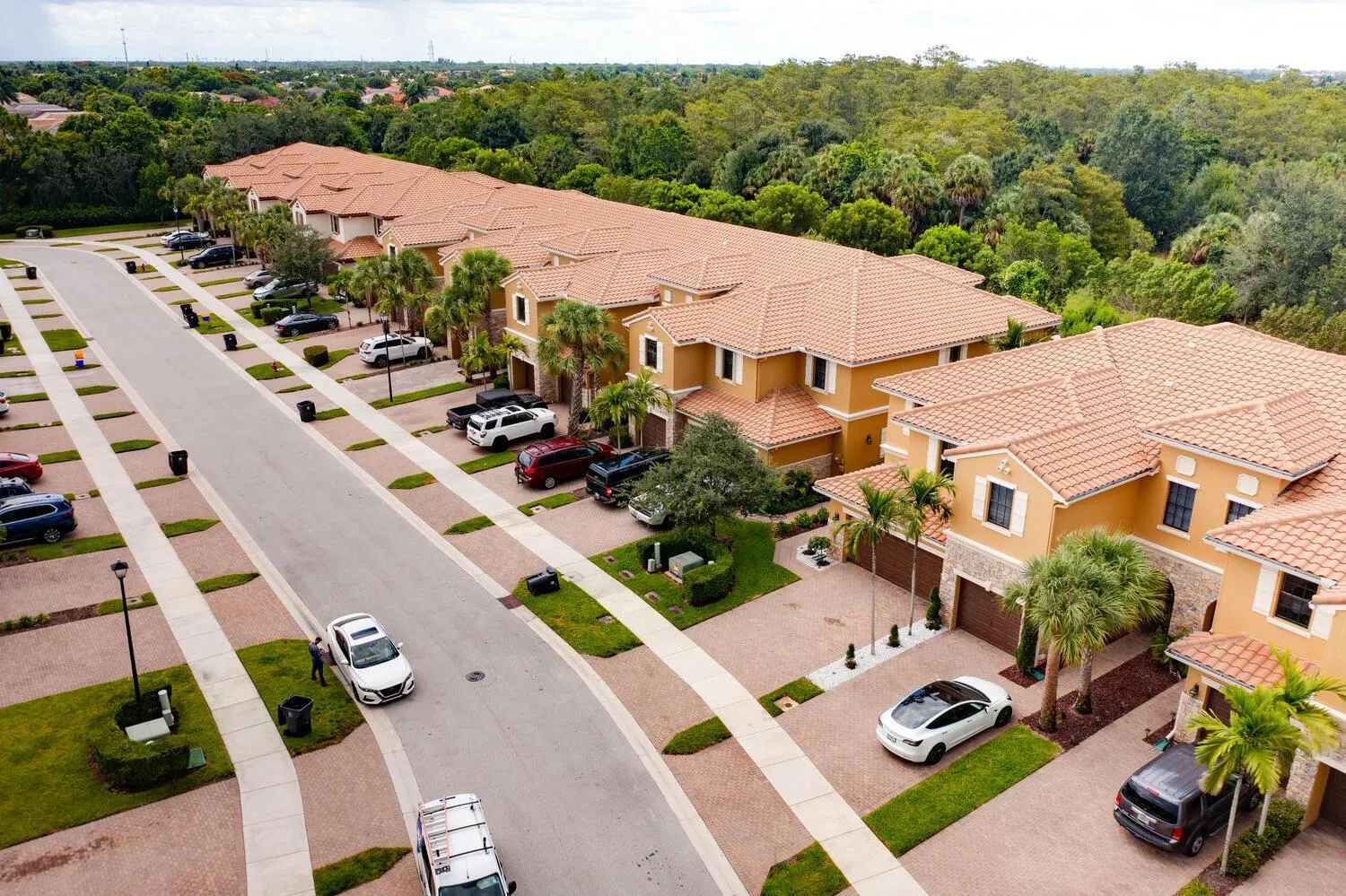 10384 Wellington Parc Drive
