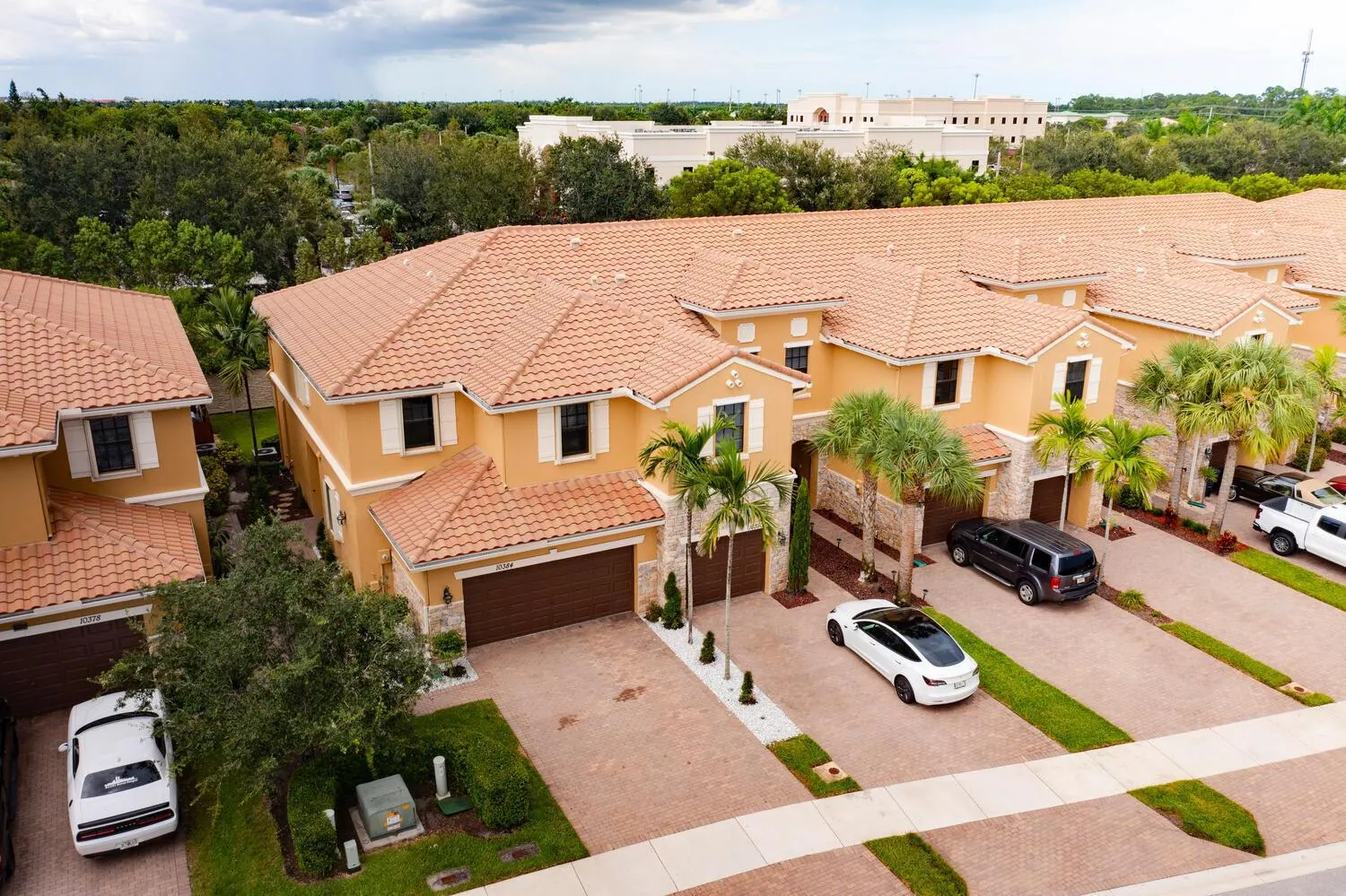 10384 Wellington Parc Drive