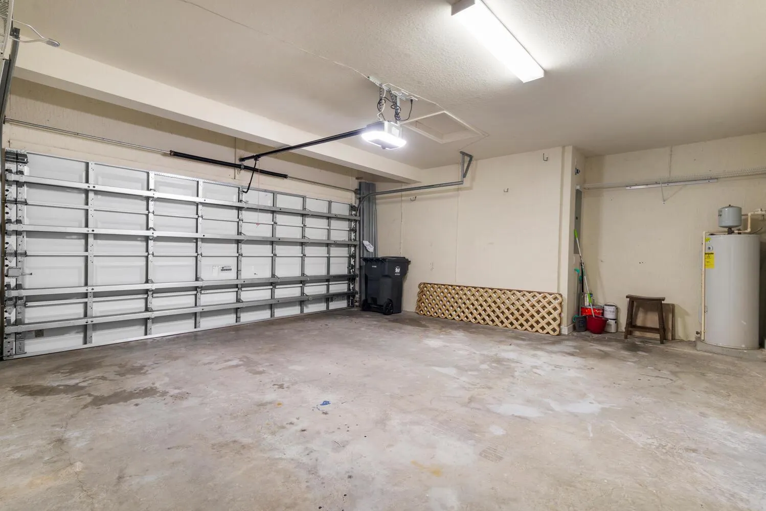 10384 Wellington Parc Drive
