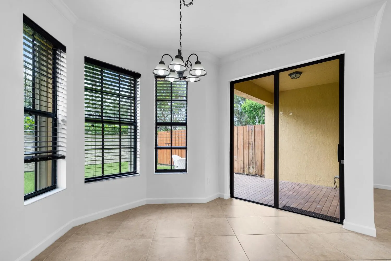 10384 Wellington Parc Drive