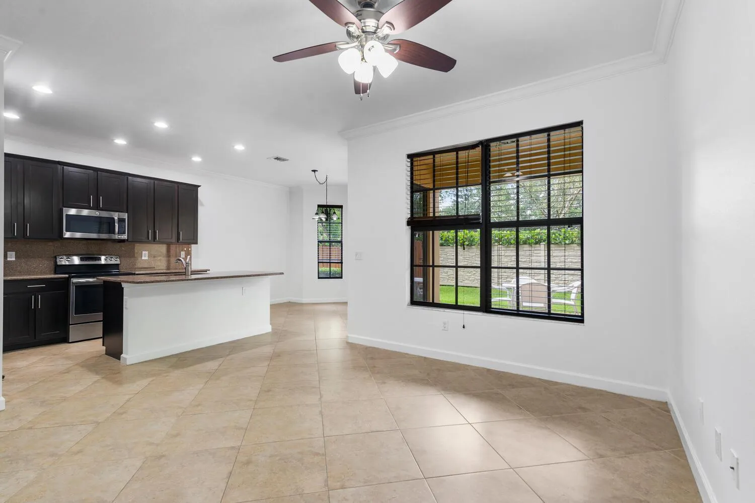 10384 Wellington Parc Drive