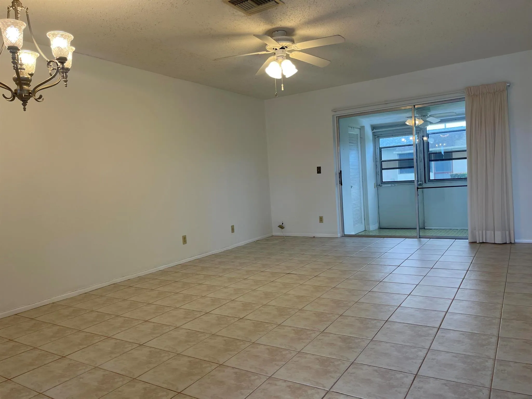 2731 Emory Drive W, #F