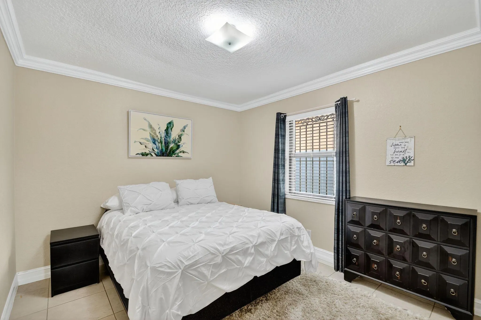 1035 Soelca Drive