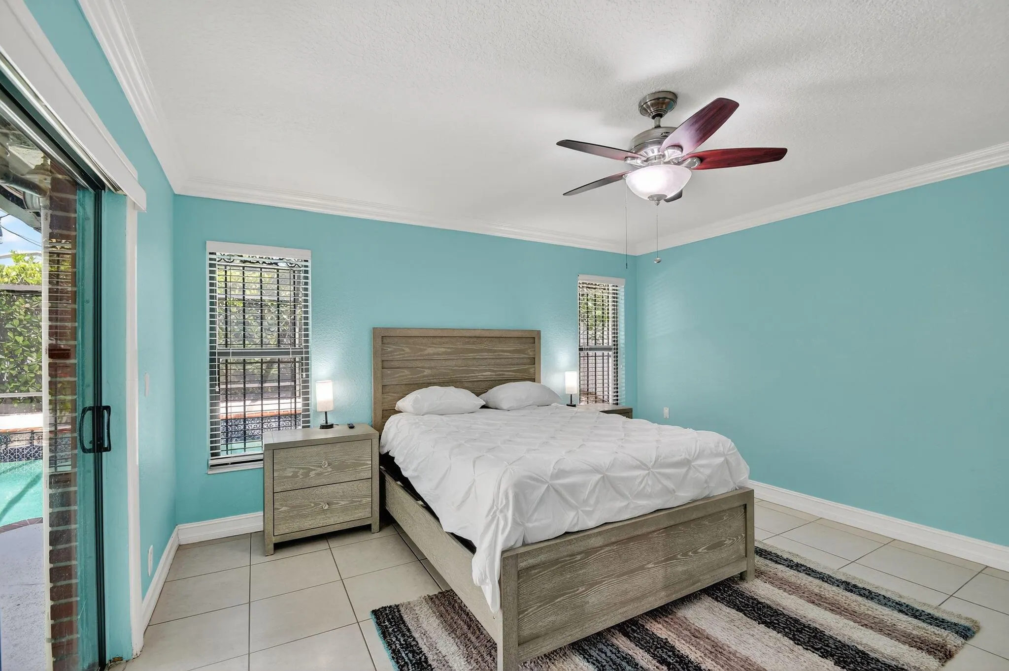 1035 Soelca Drive