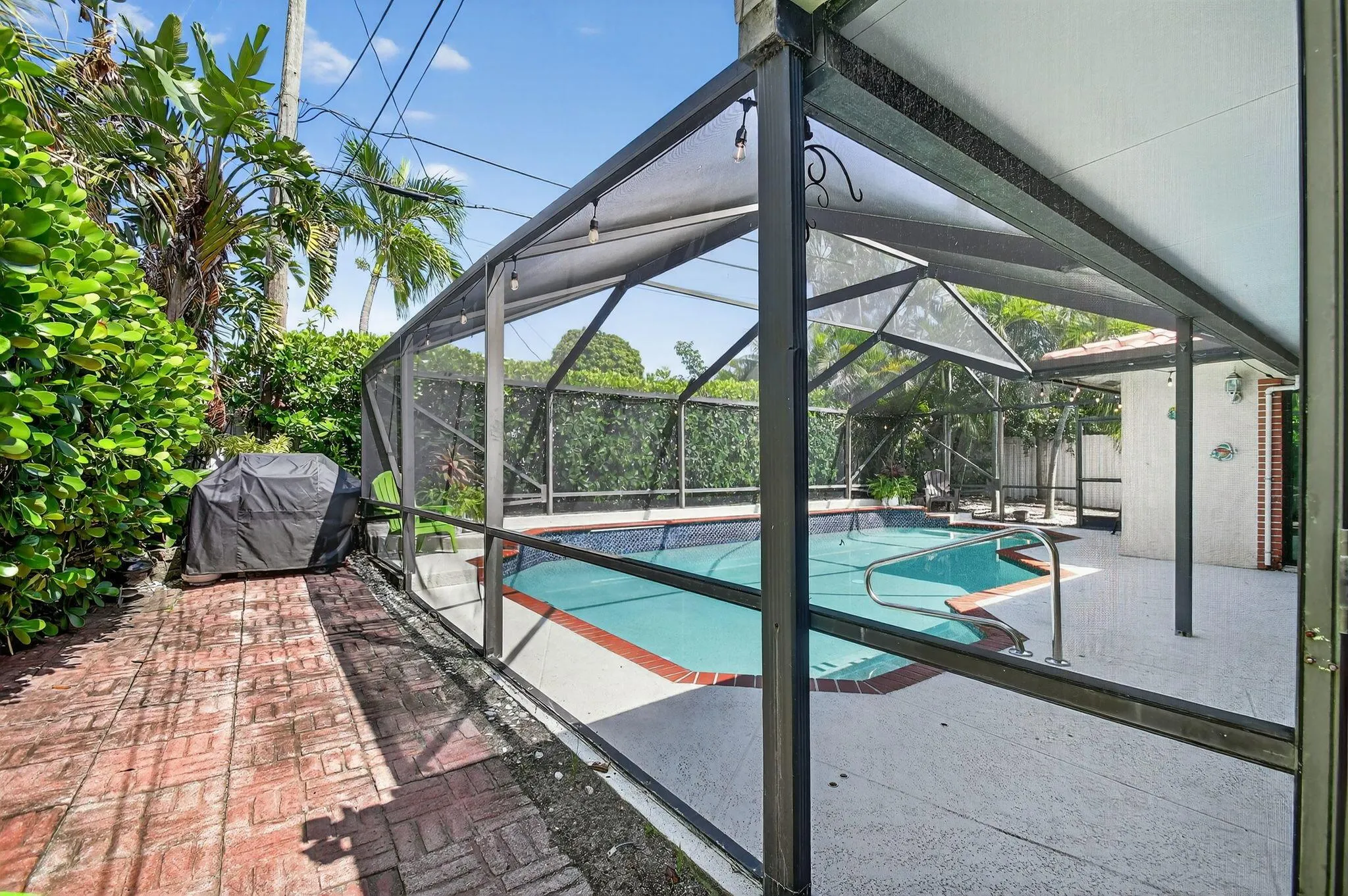 1035 Soelca Drive