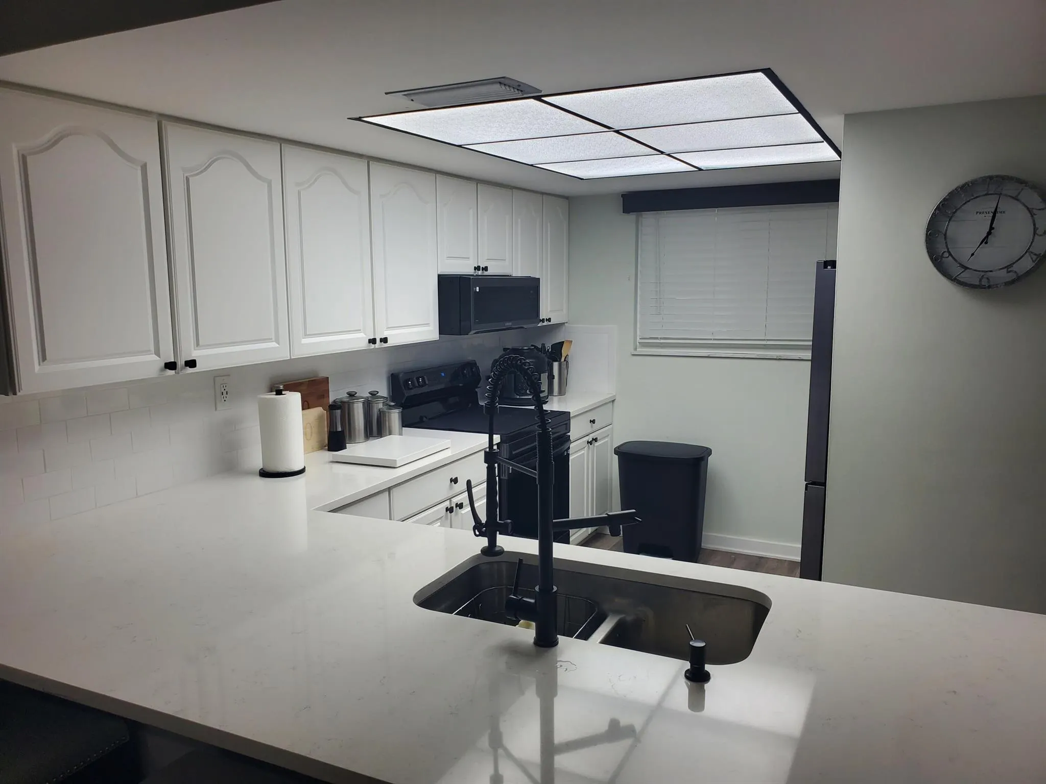 1600 NE Dixie Highway, #9102