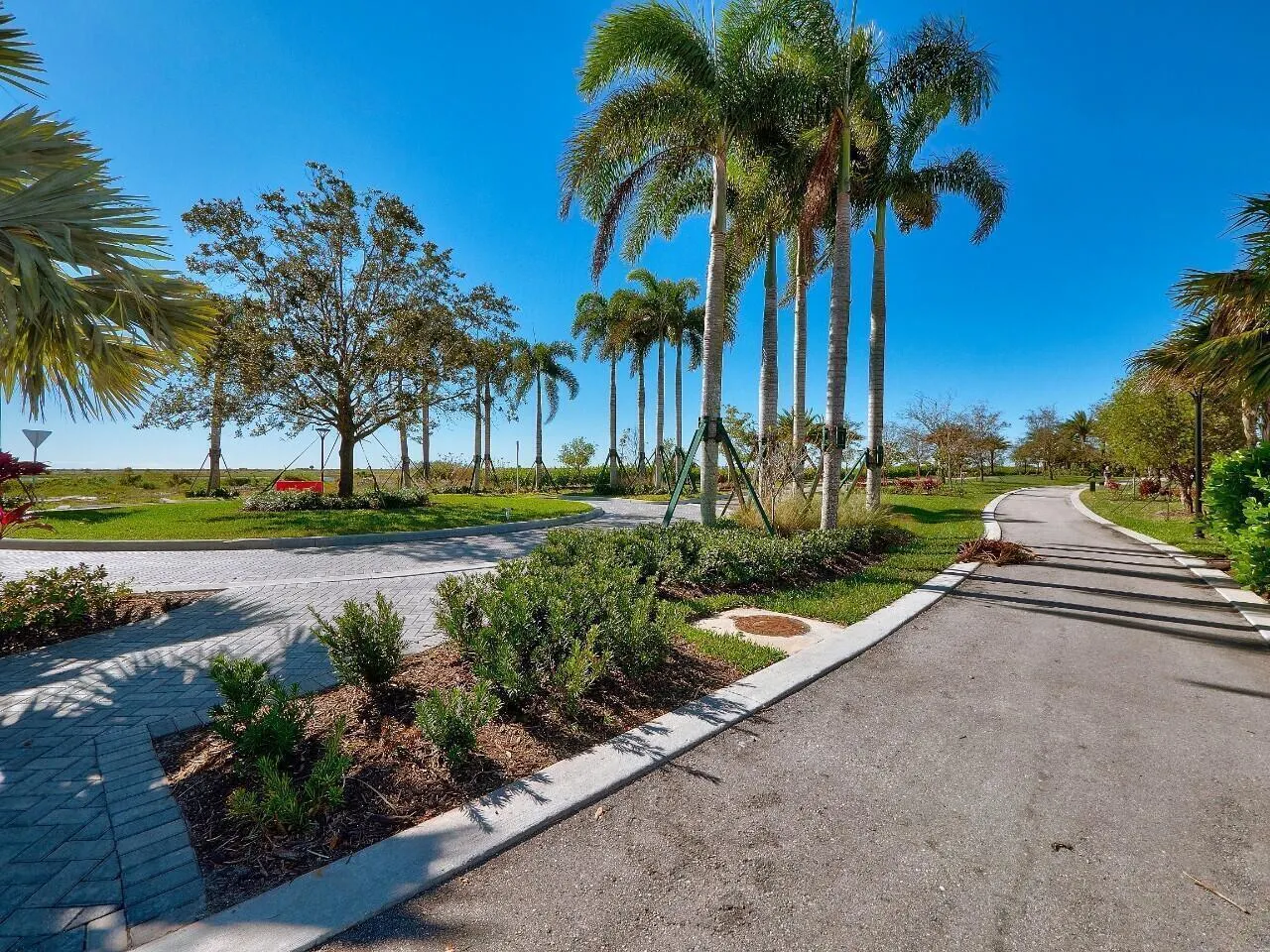 12445 SW Laguna Reef Drive